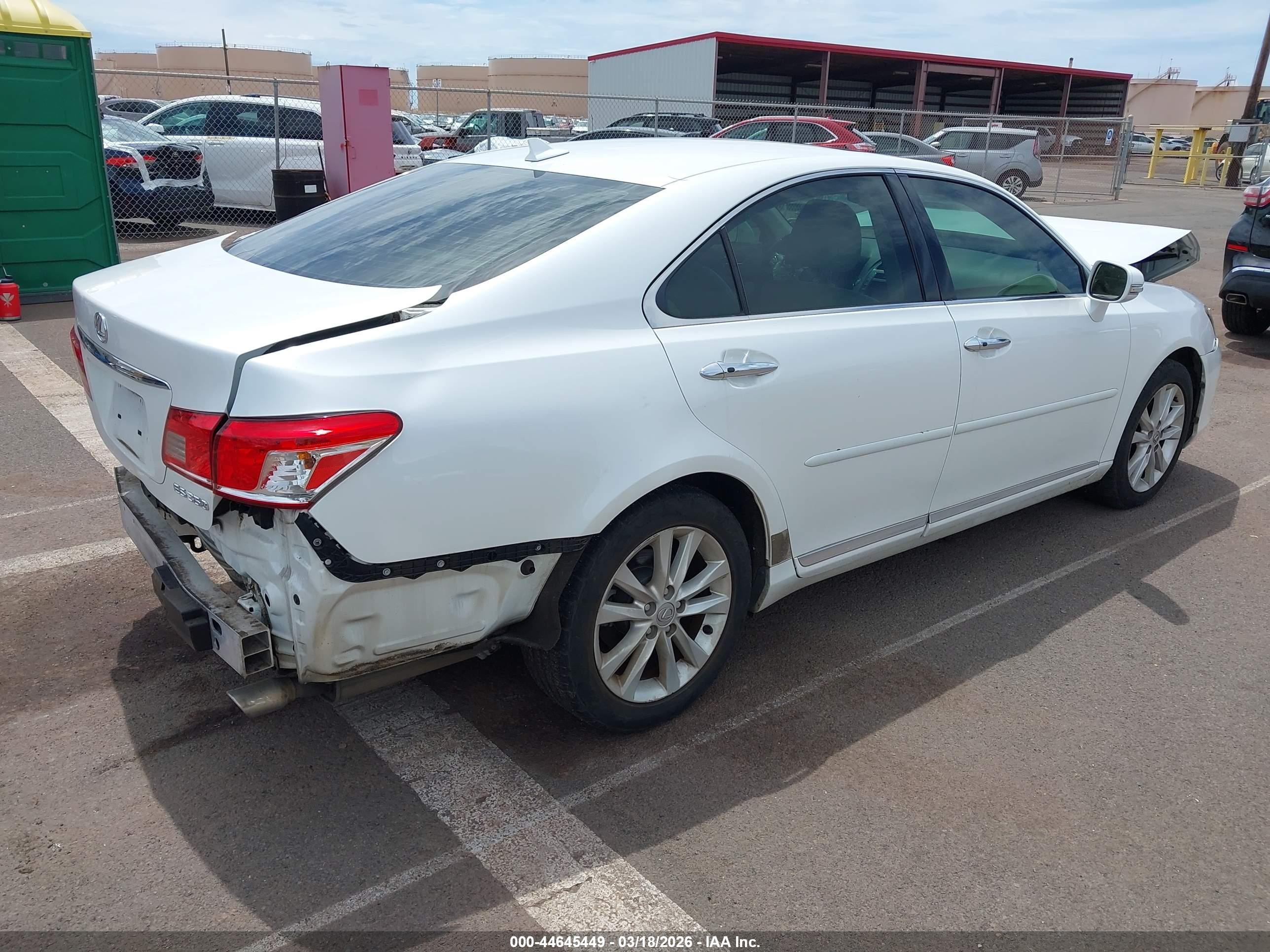 2011 Lexus Es 350 White vin: JTHBK1EG2B2461754