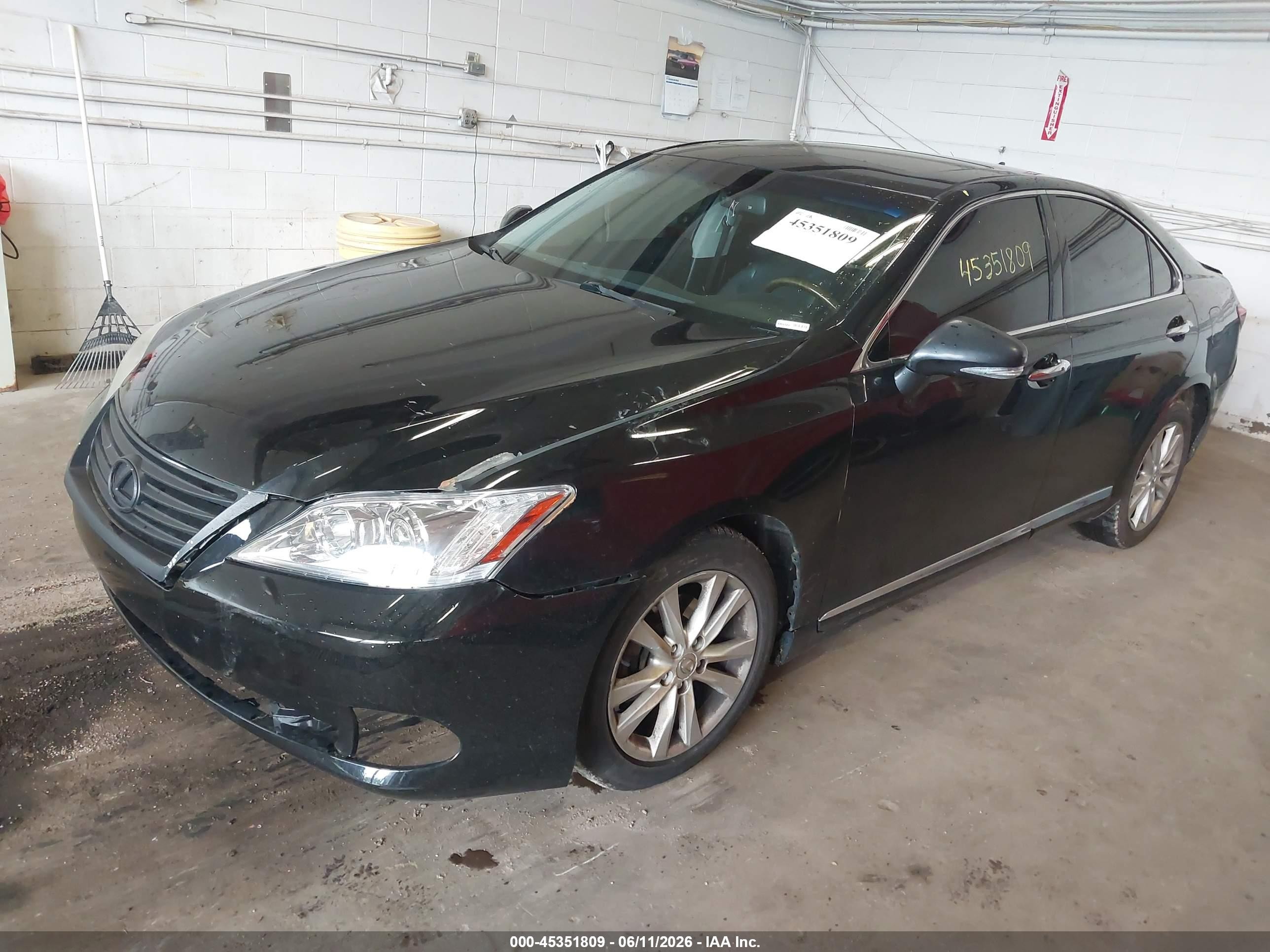 2011 Lexus Es 350   Черный vin: JTHBK1EG2B2462502