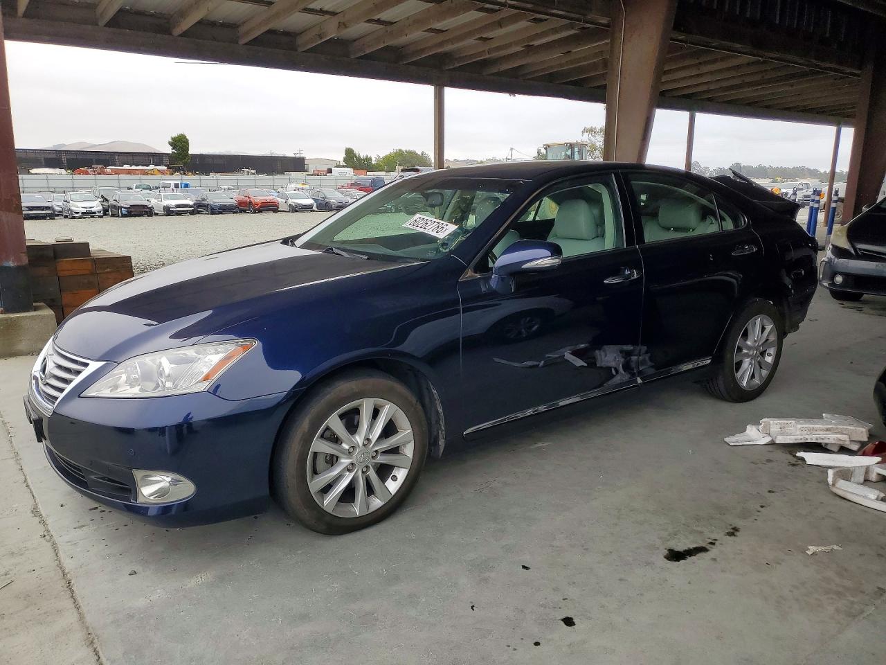 2012 Lexus Es 350 Blue vin: JTHBK1EG2C2478782