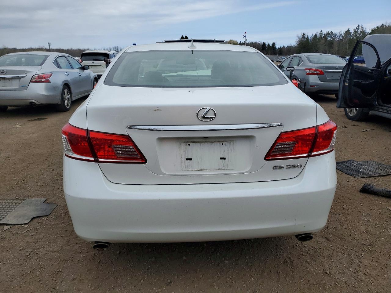 2012 Lexus Es 350 4dr White vin: JTHBK1EG2C2480161