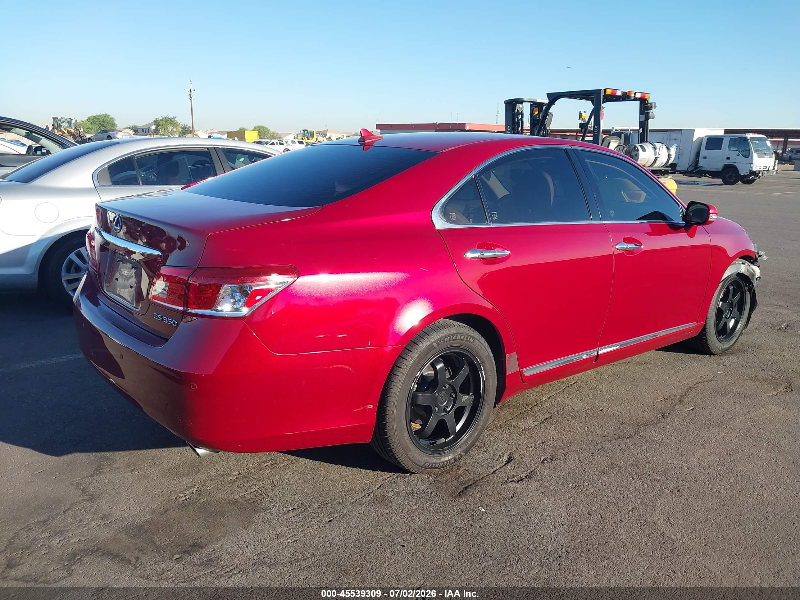 2012 Lexus Es 350   Red vin: JTHBK1EG2C2501302