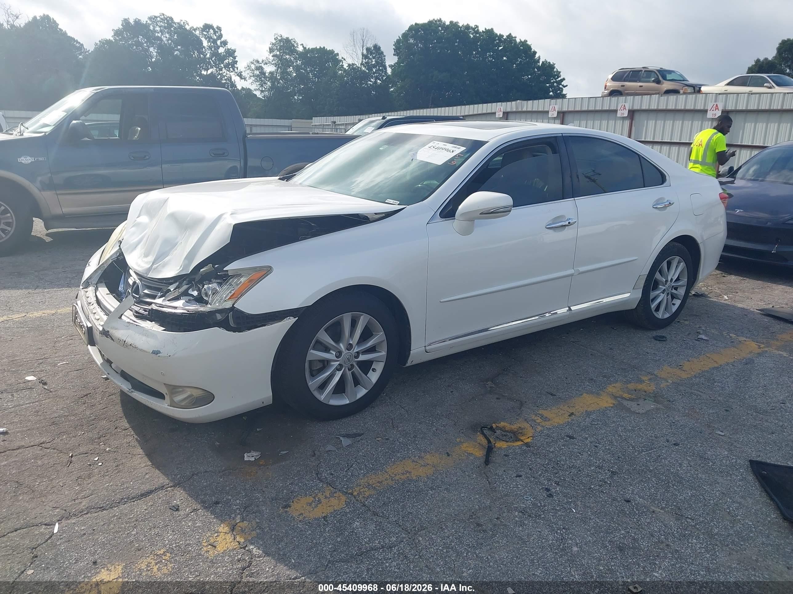 2012 Lexus Es 350   Белый vin: JTHBK1EG2C2504376