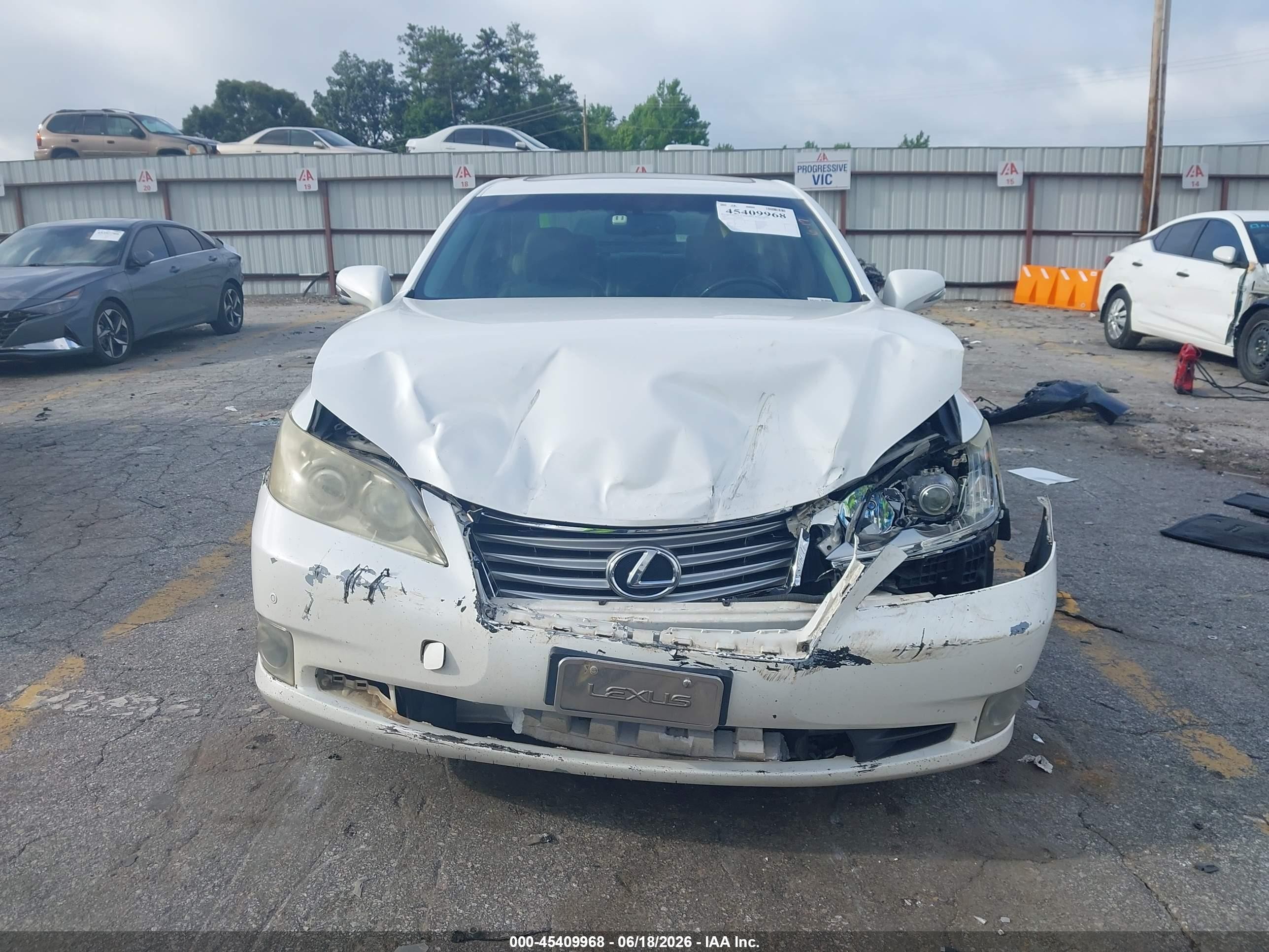 2012 Lexus Es 350   Белый vin: JTHBK1EG2C2504376