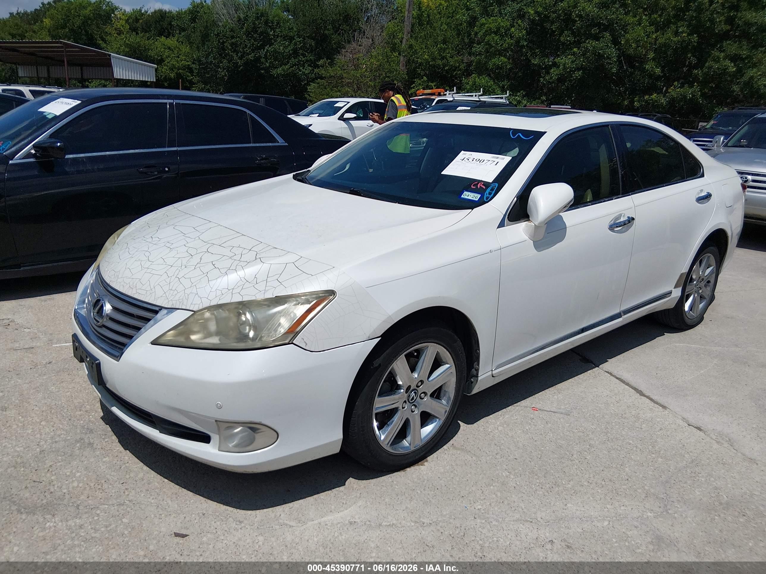 2012 Lexus Es 350   White vin: JTHBK1EG2C2513143