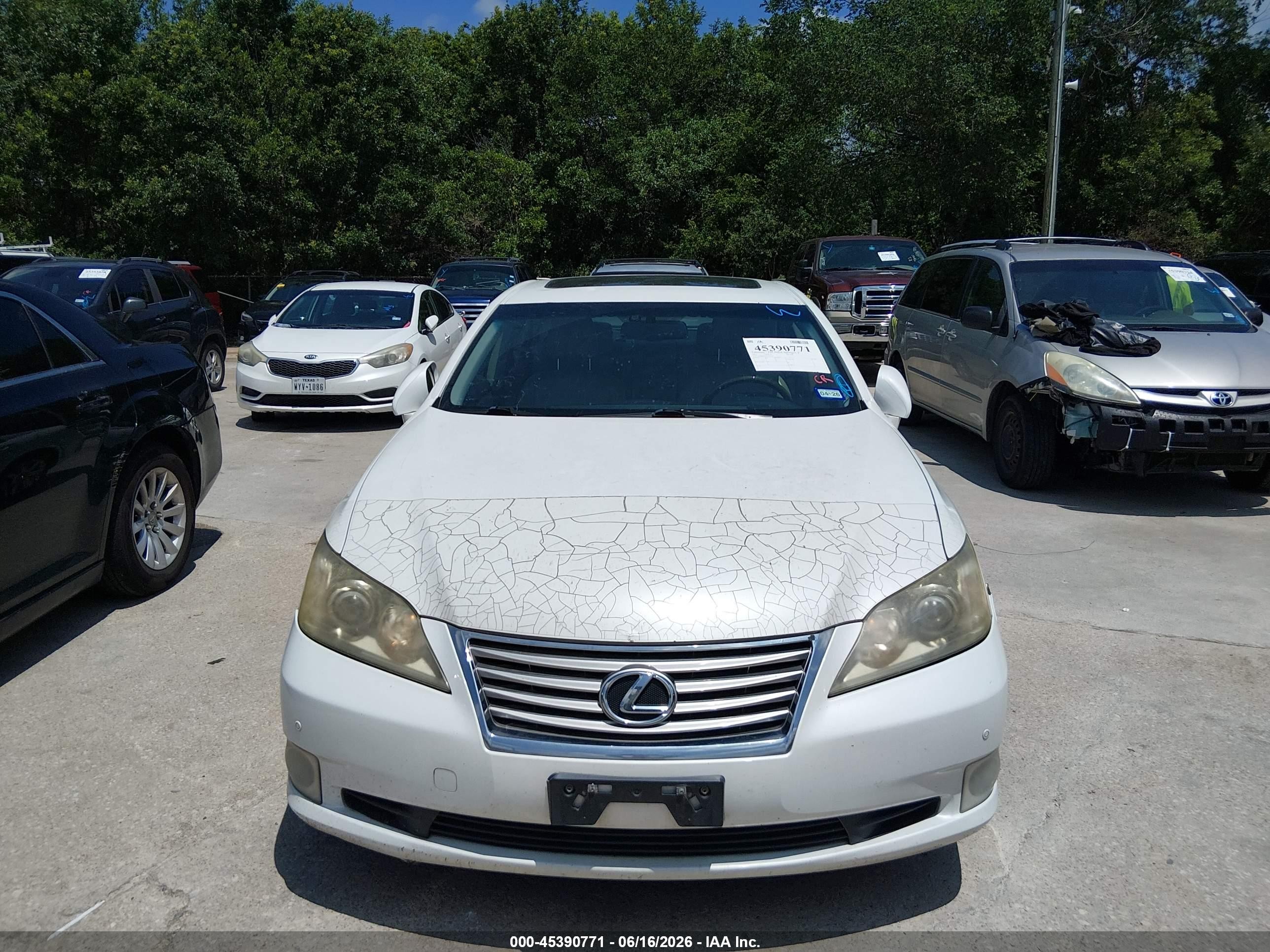 2012 Lexus Es 350   White vin: JTHBK1EG2C2513143