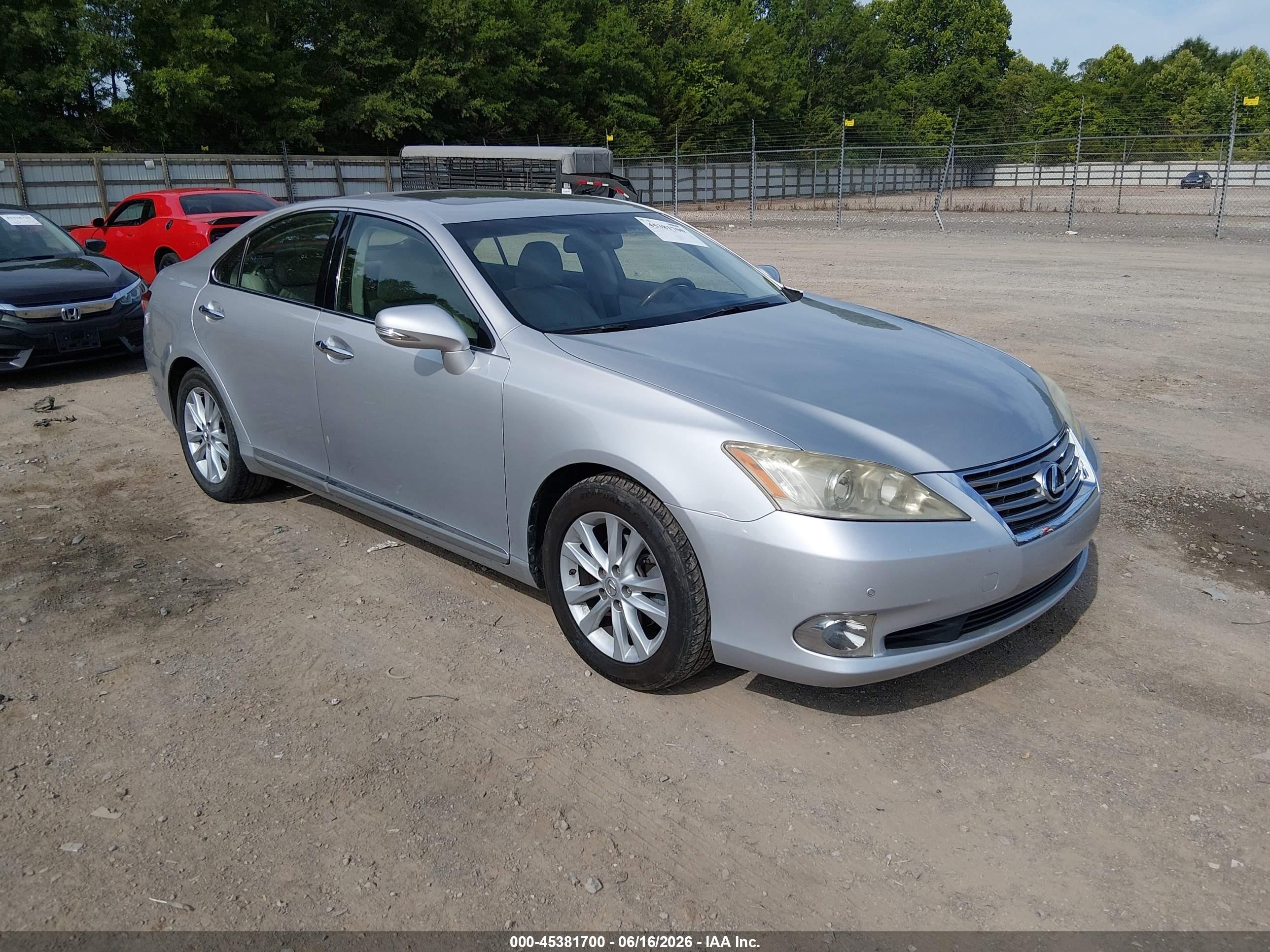 2010 Lexus Es 350   Silver vin: JTHBK1EG3A2352301