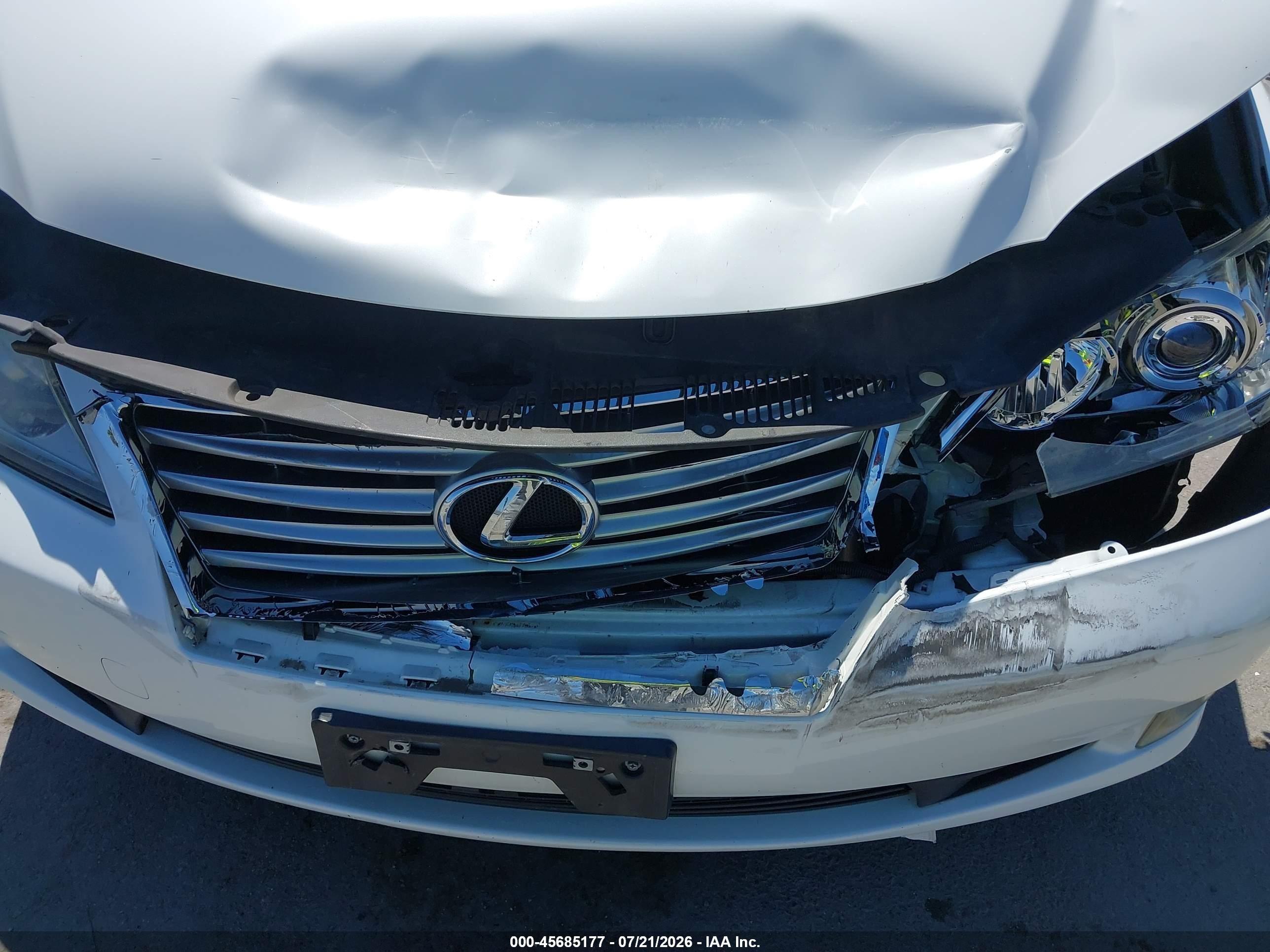 2010 Lexus Es 350   White vin: JTHBK1EG3A2361628
