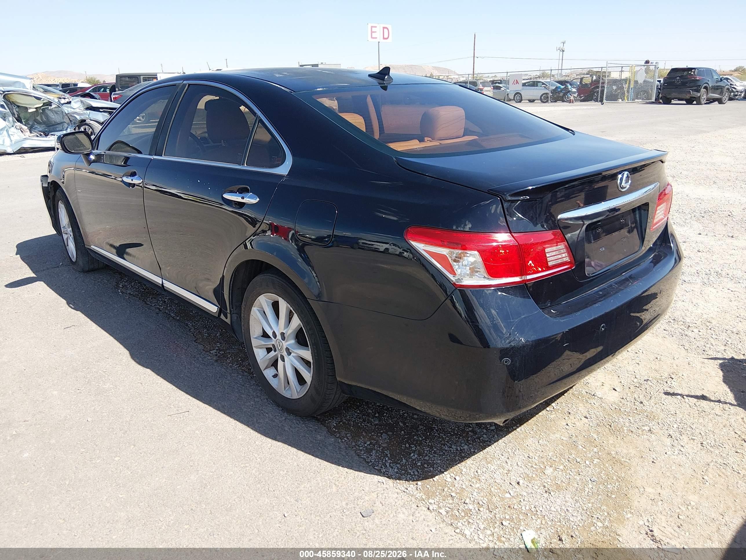 2010 Lexus Es 350   Black vin: JTHBK1EG3A2372225