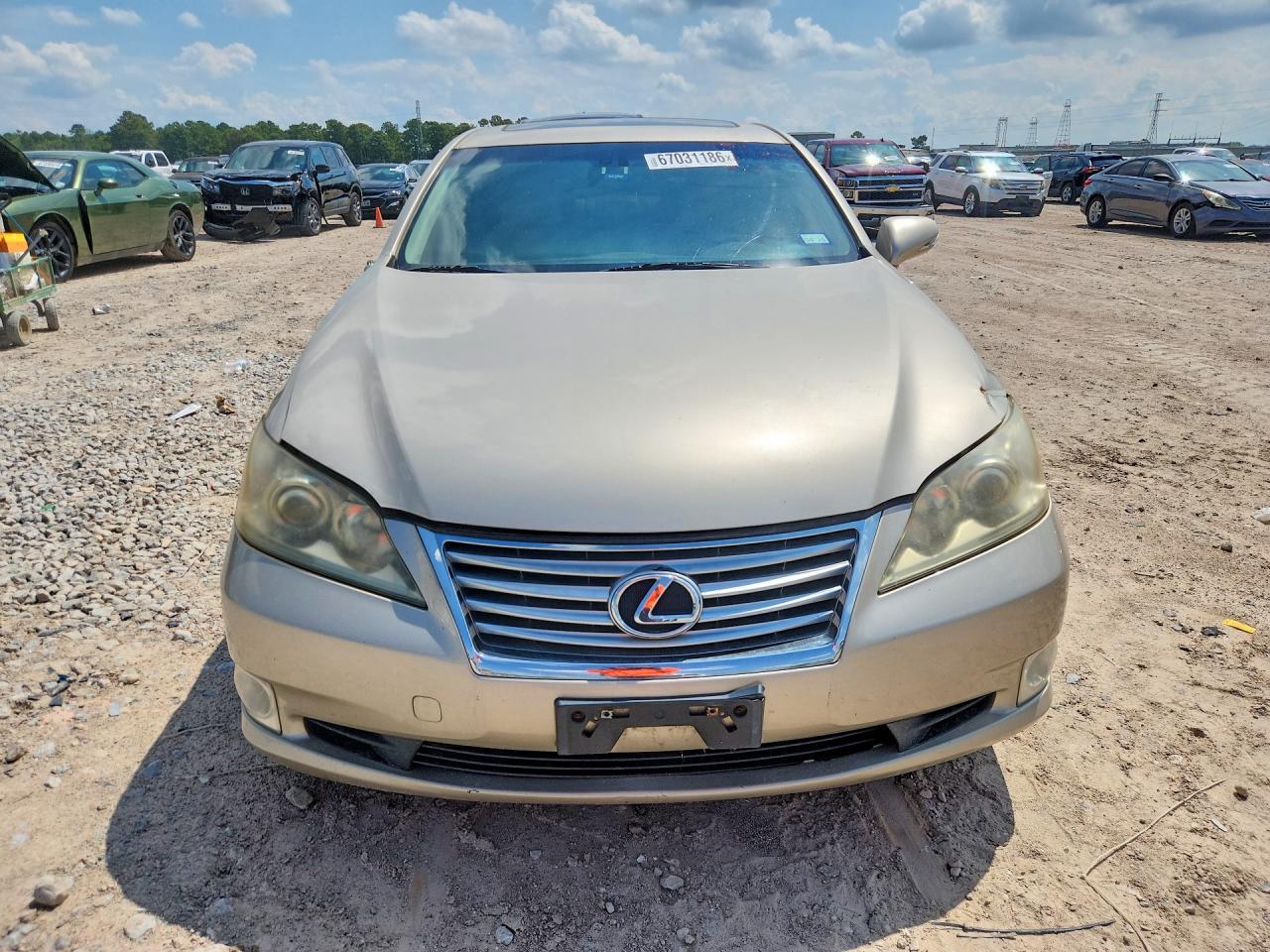 2010 Lexus Es 350 Gold vin: JTHBK1EG3A2384259