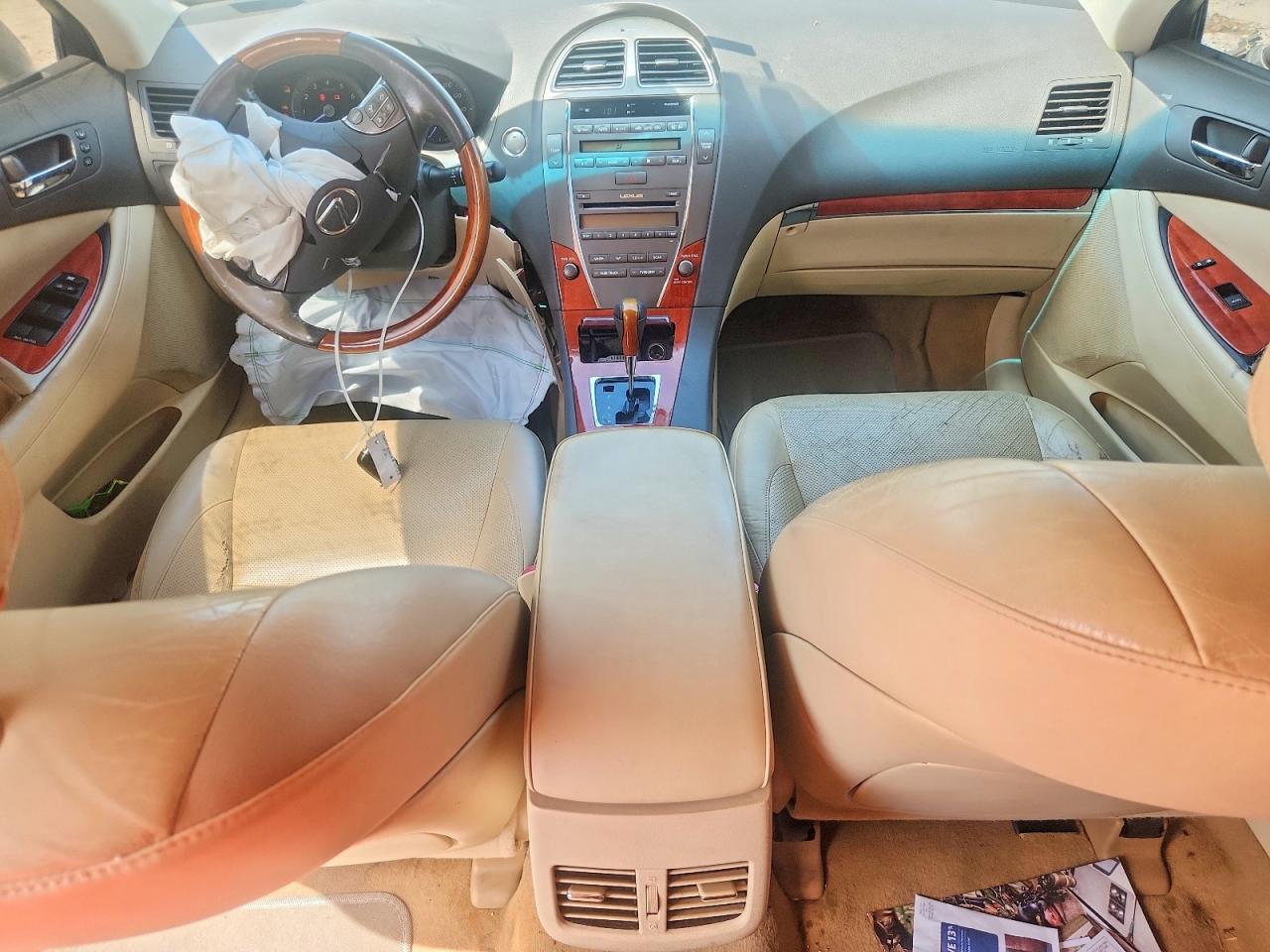 2010 Lexus Es 350 Gold vin: JTHBK1EG3A2384259
