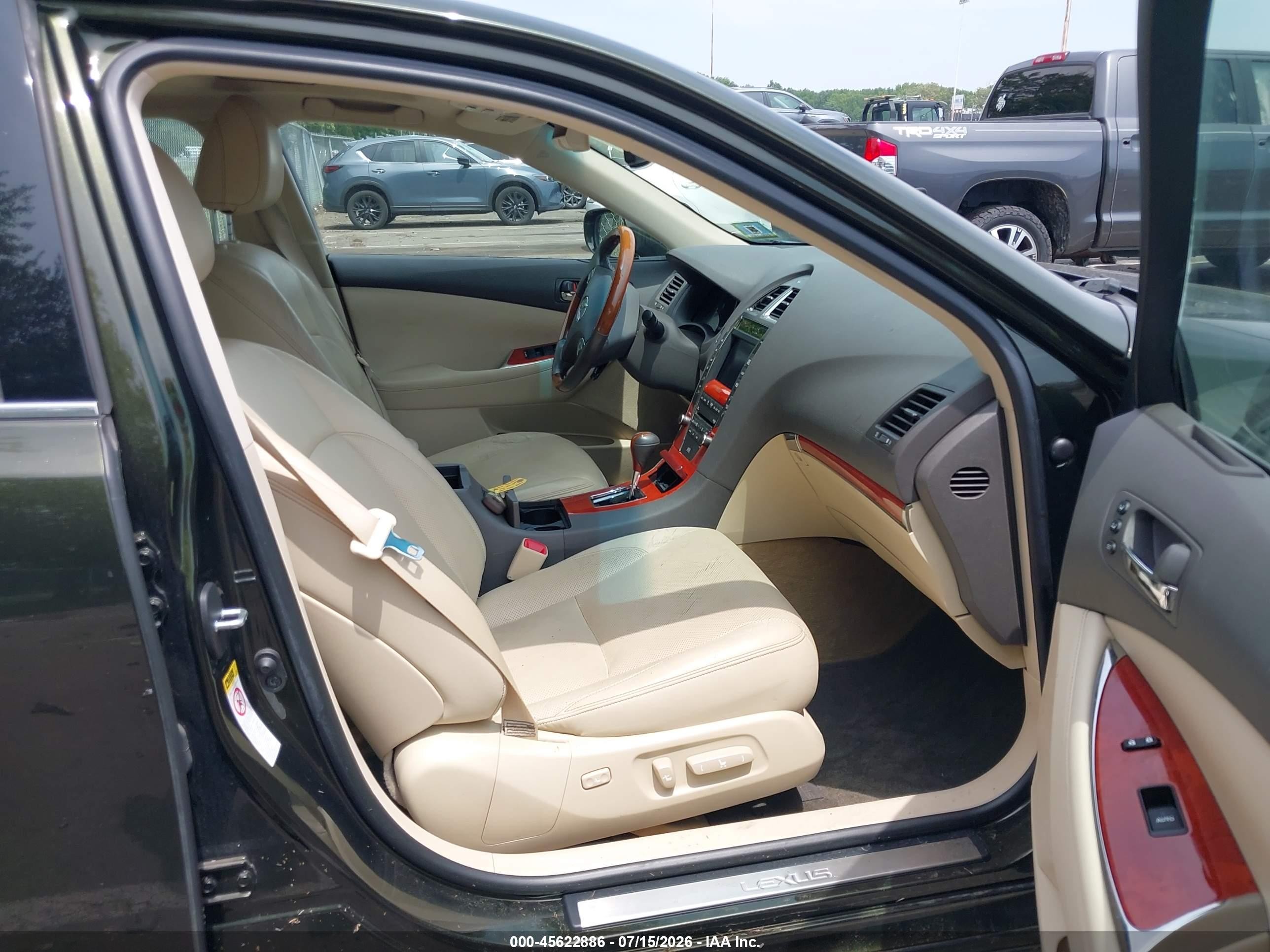 2010 Lexus Es 350   Green vin: JTHBK1EG3A2391793