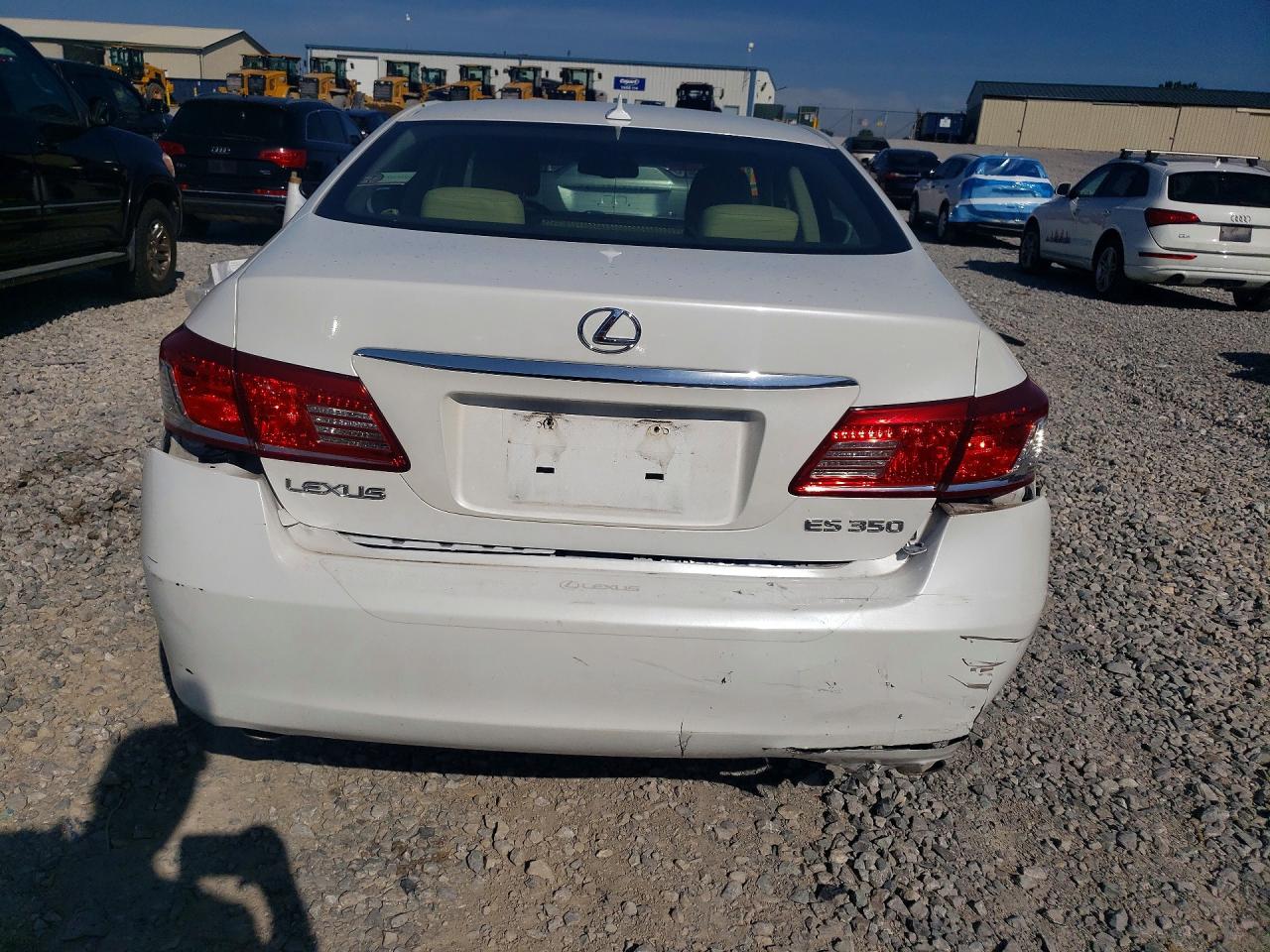 2010 Lexus Es 350 Белый vin: JTHBK1EG3A2399277