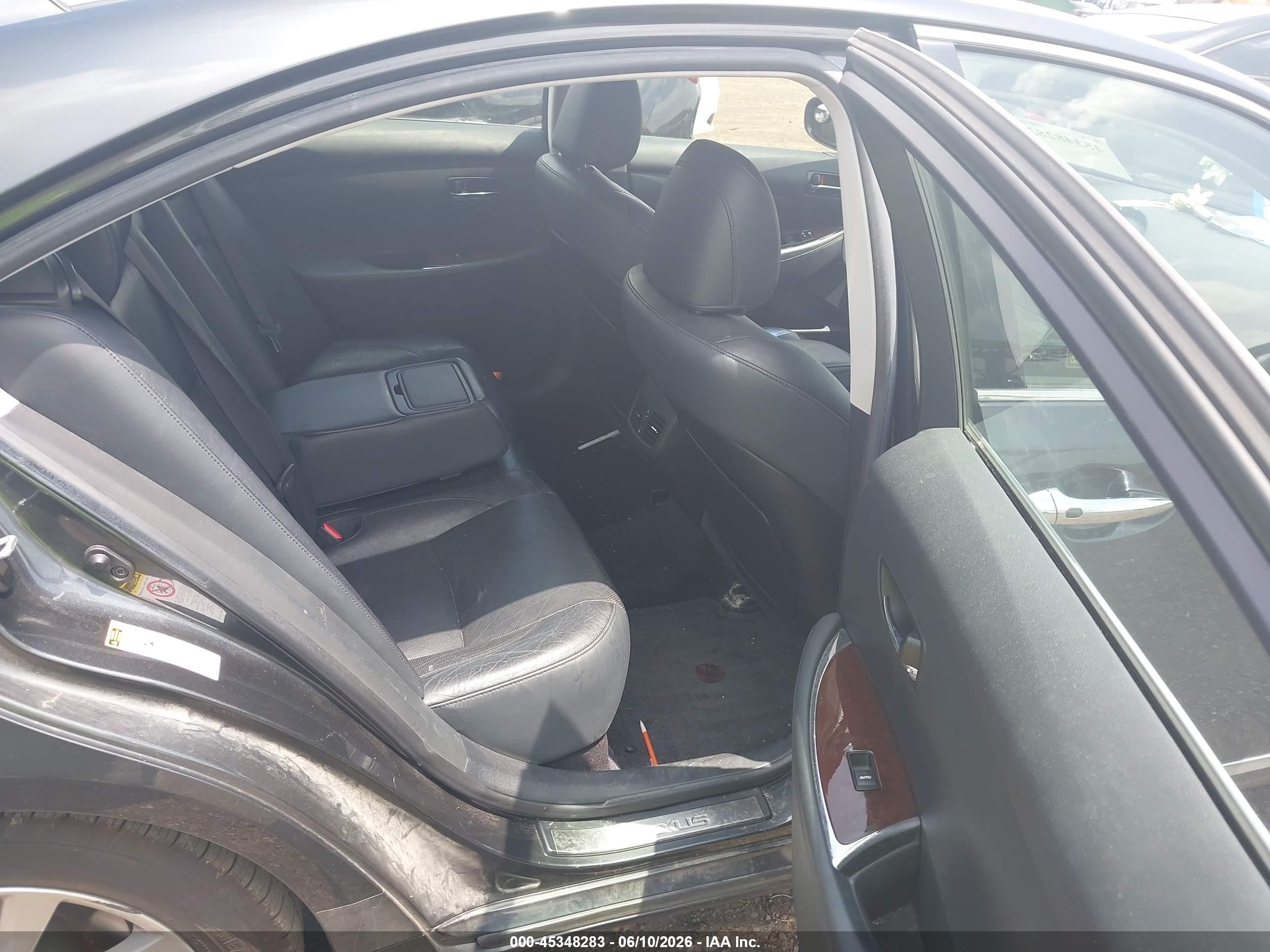 2010 Lexus Es 350   Black vin: JTHBK1EG3A2409595