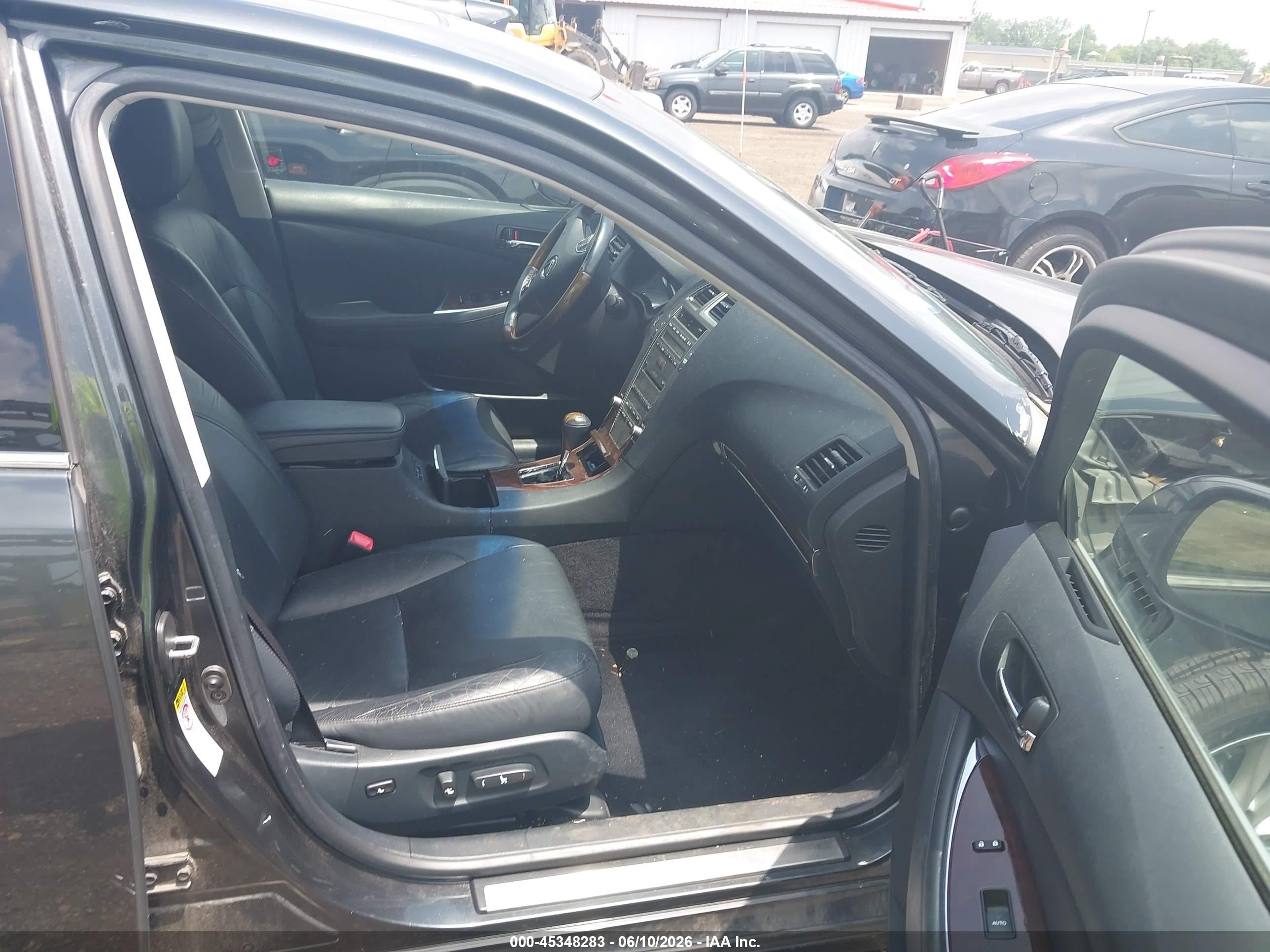 2010 Lexus Es 350   Black vin: JTHBK1EG3A2409595