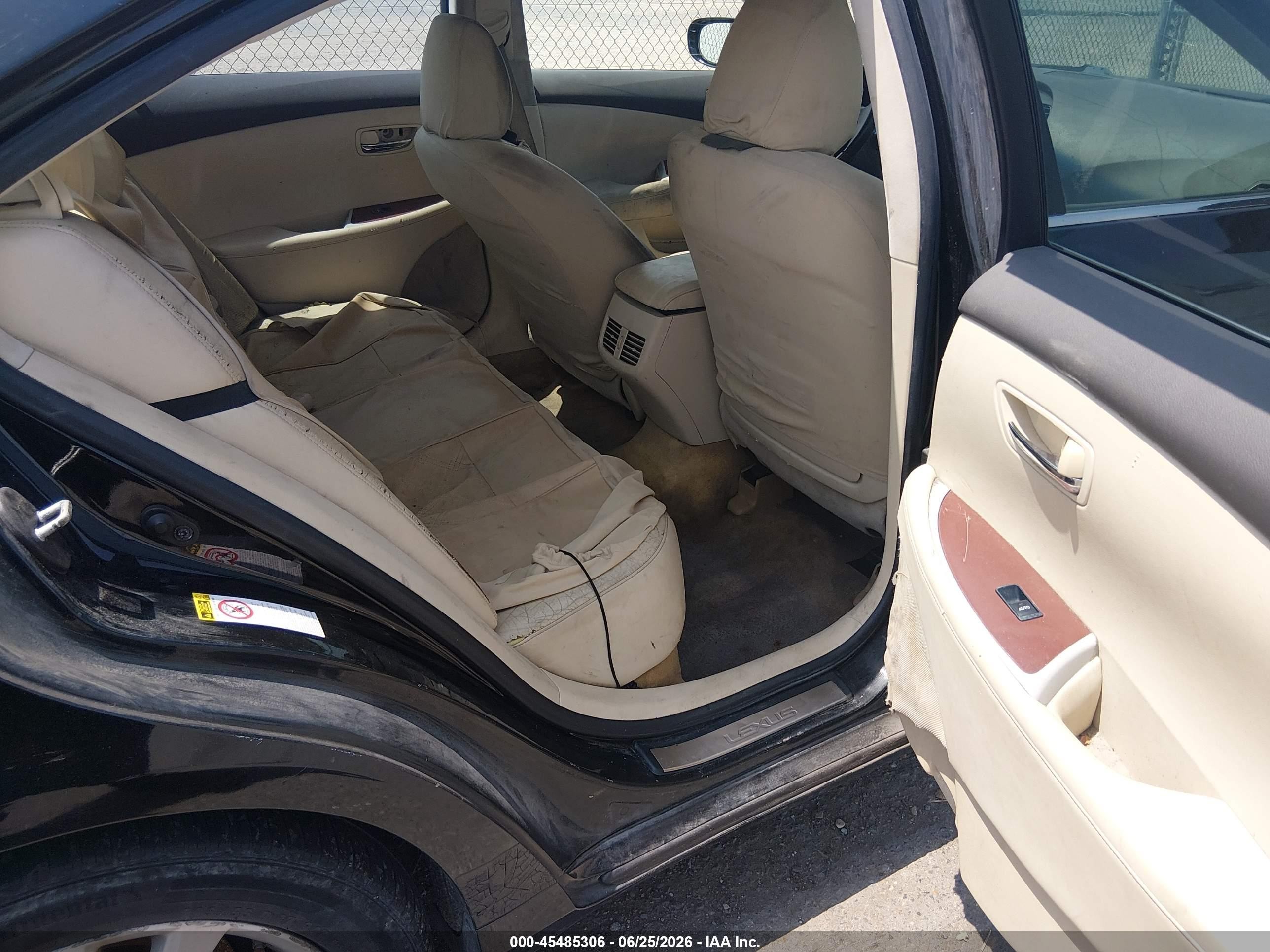 2011 Lexus Es 350   Black vin: JTHBK1EG3B2421005