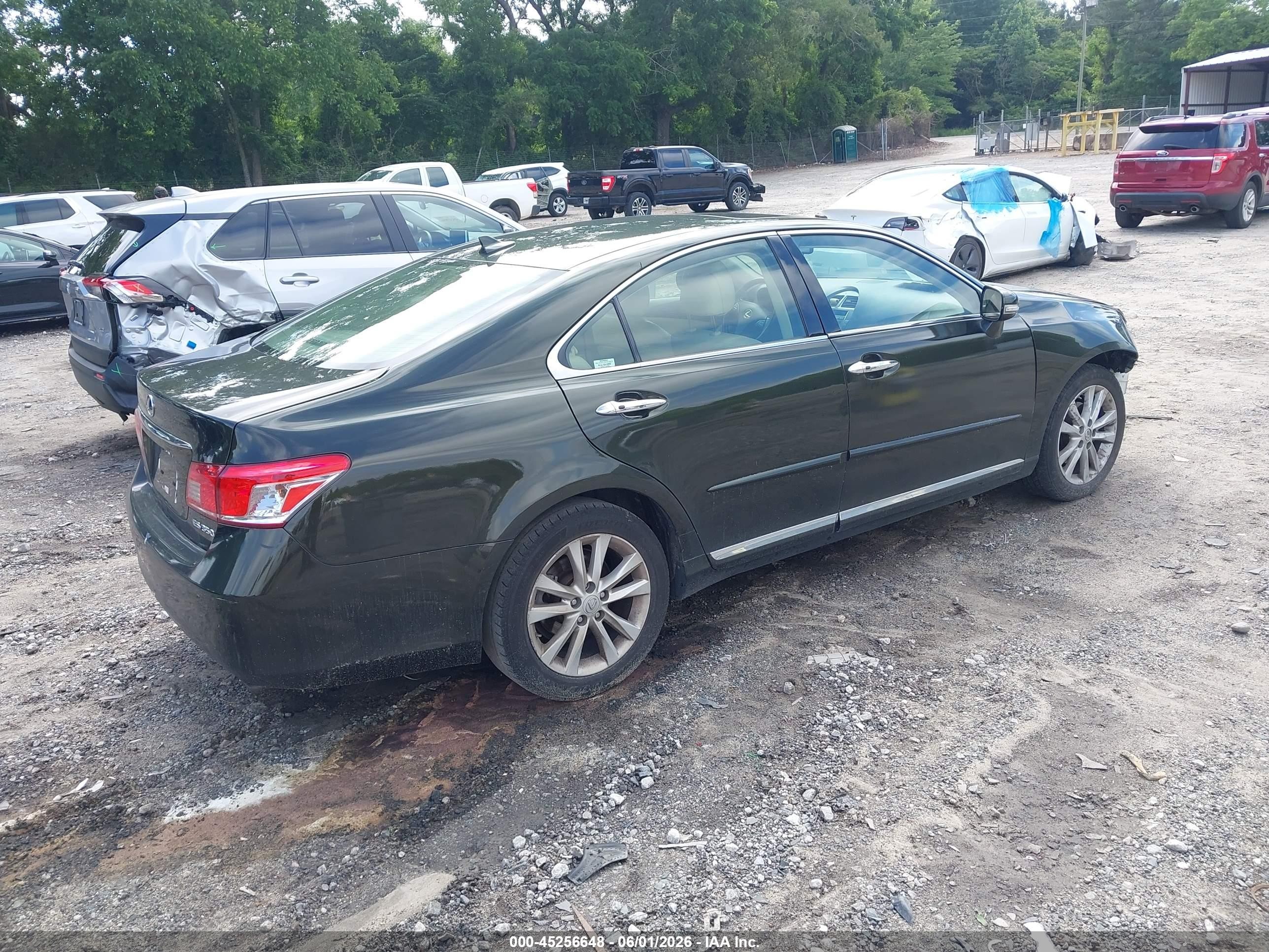 2011 Lexus Es 350   Green vin: JTHBK1EG3B2421148