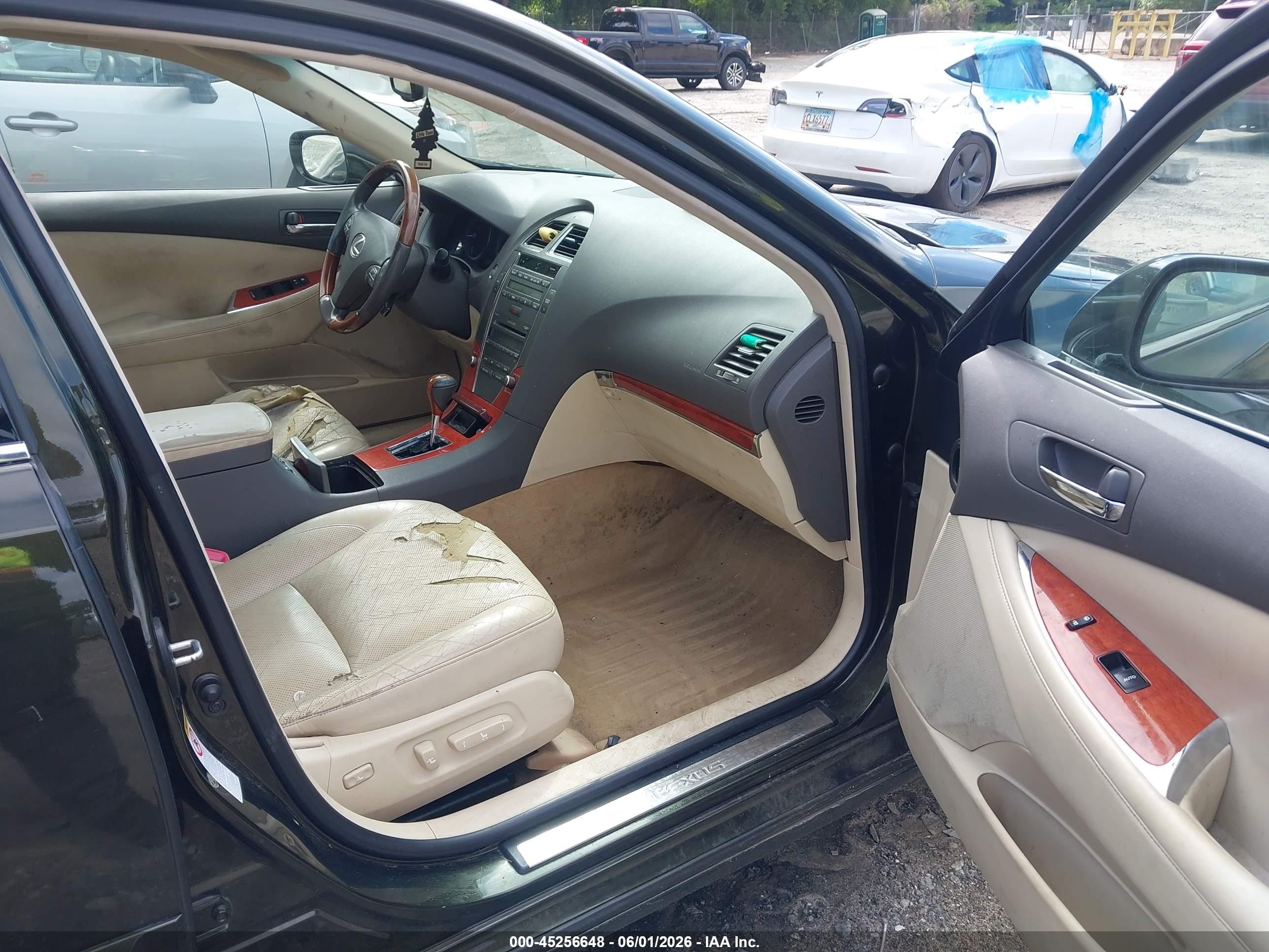 2011 Lexus Es 350   Green vin: JTHBK1EG3B2421148