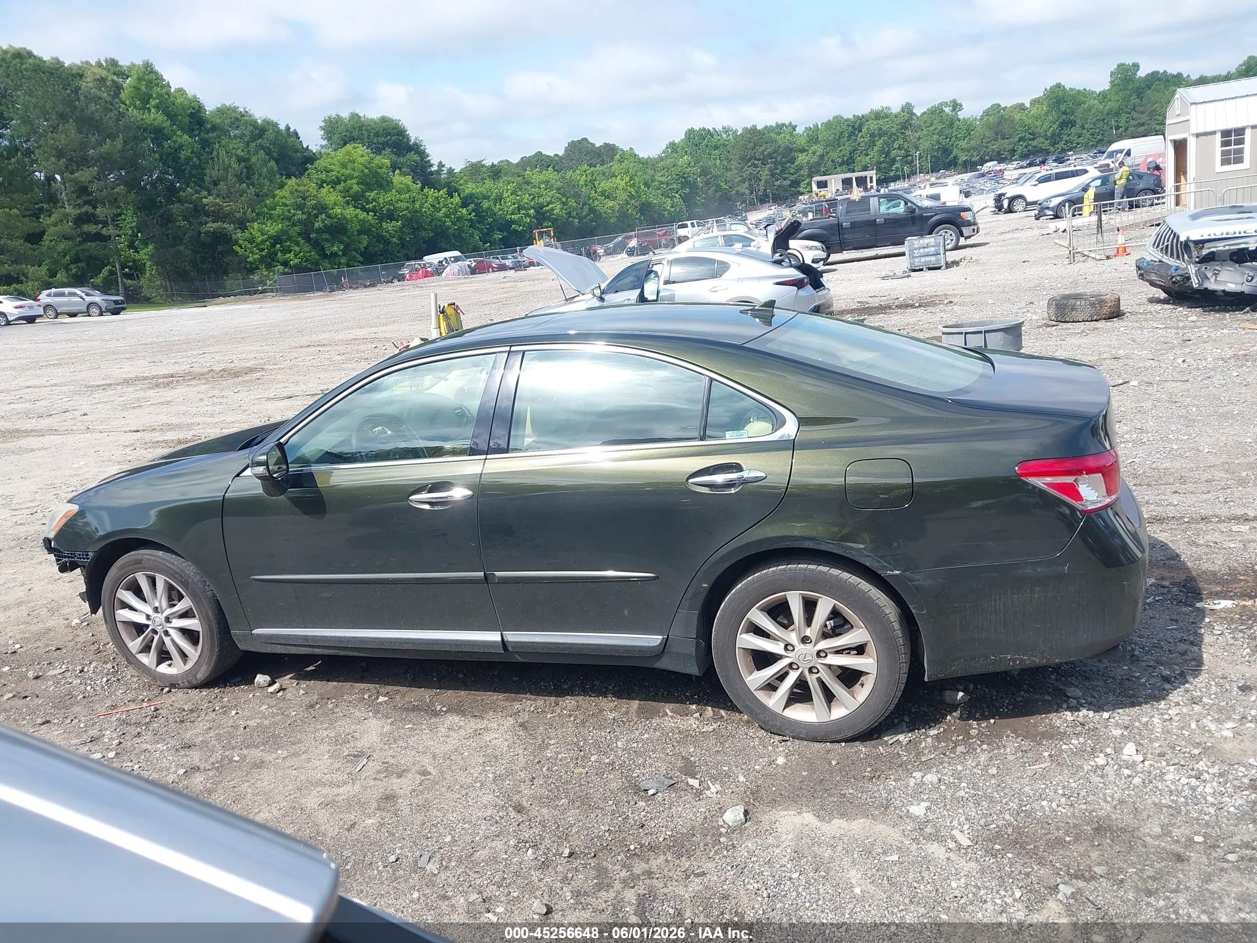 2011 Lexus Es 350   Green vin: JTHBK1EG3B2421148