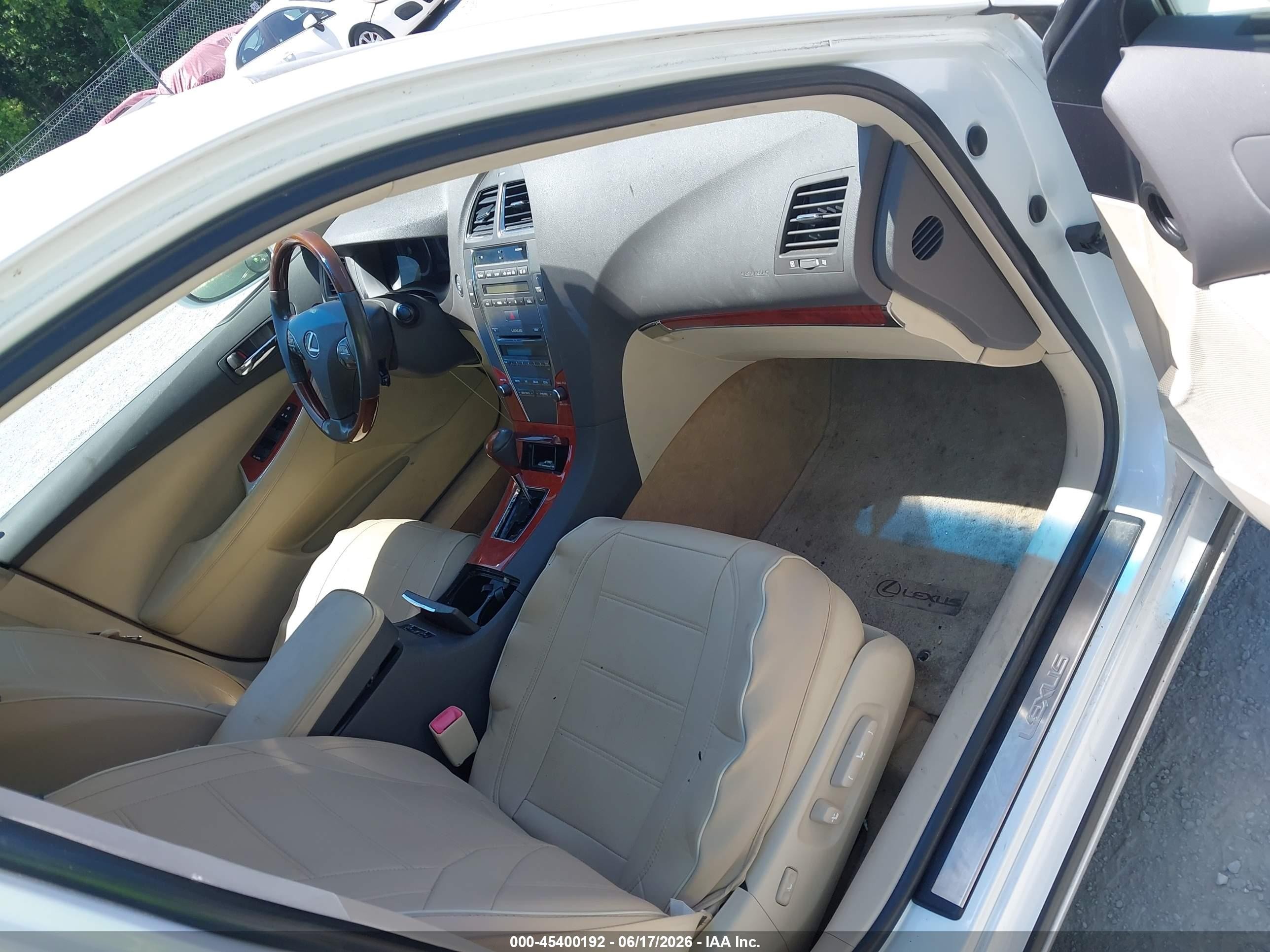 2011 Lexus Es 350   White vin: JTHBK1EG3B2424583
