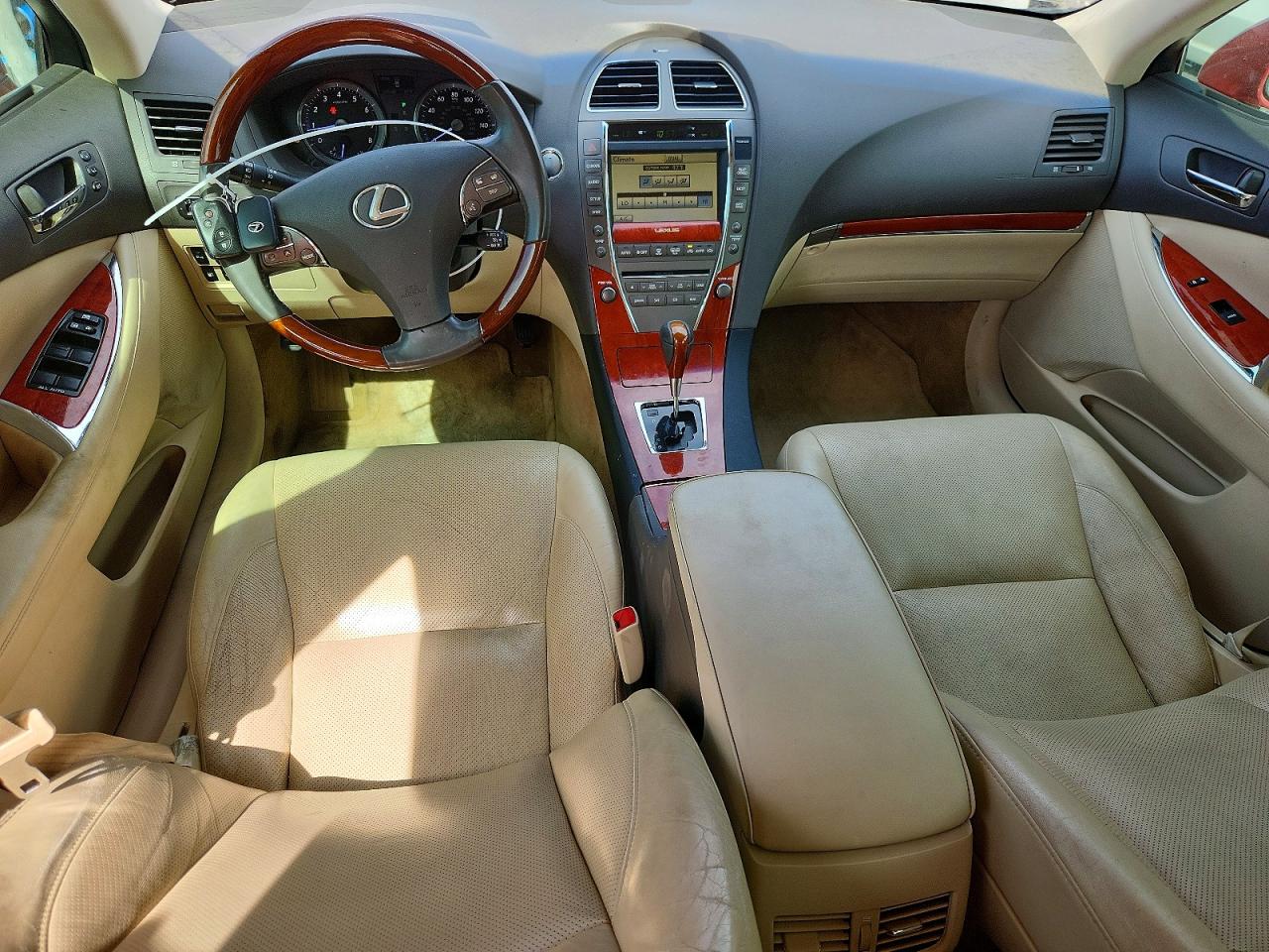 2011 Lexus Es 350 Red vin: JTHBK1EG3B2442694