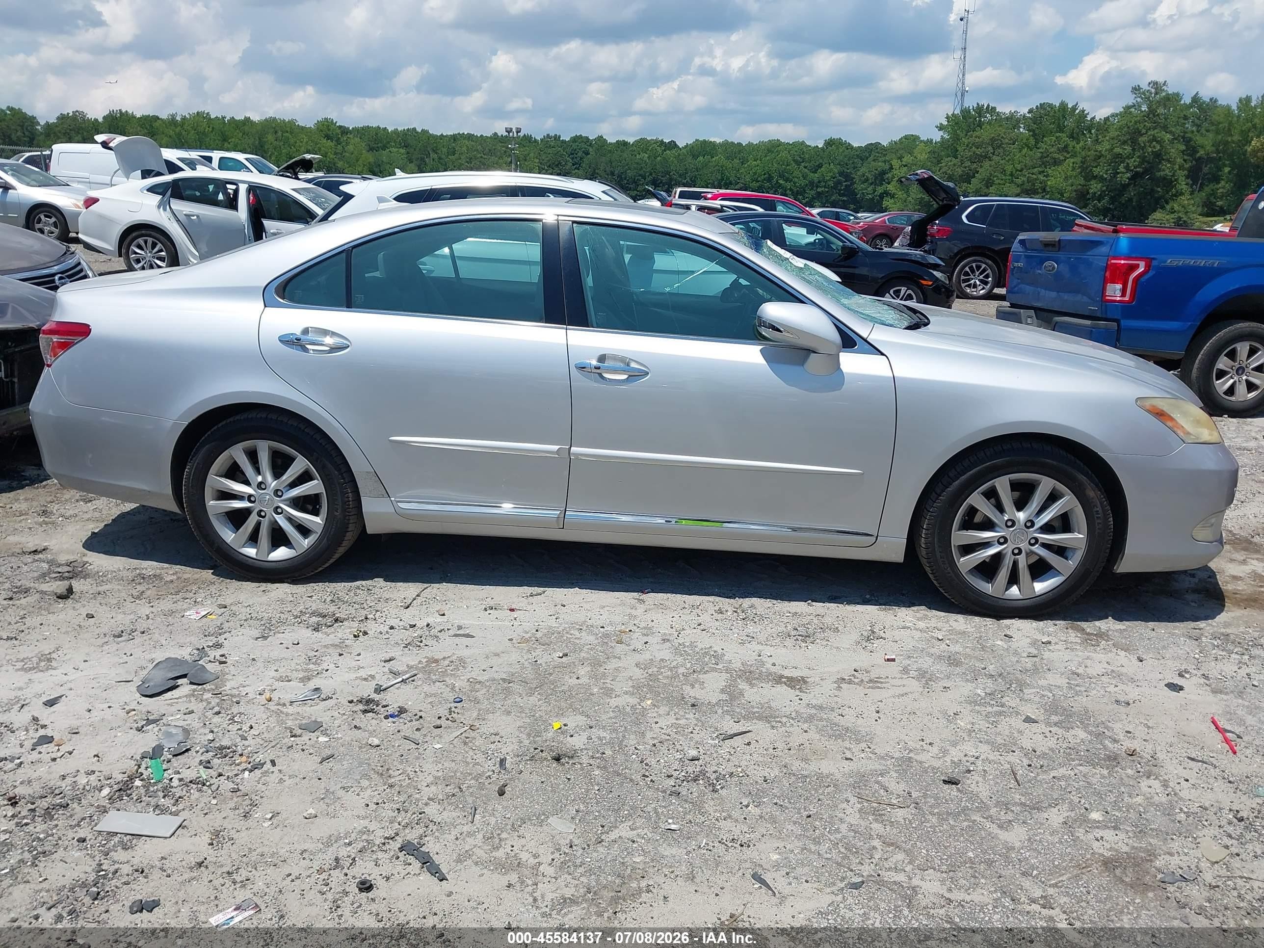 2011 Lexus Es 350 Silver vin: JTHBK1EG3B2444235