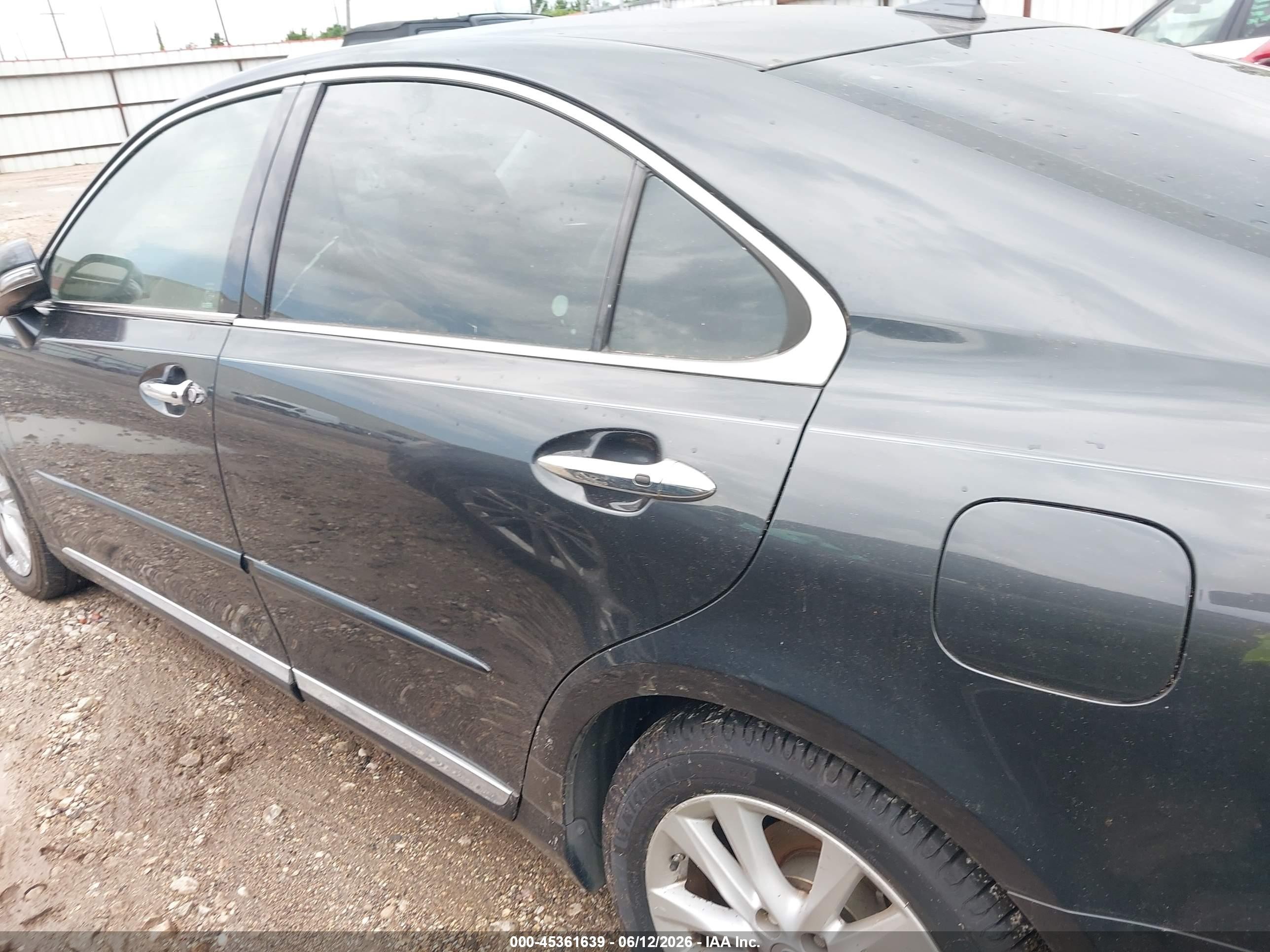 2011 Lexus Es 350   Dark Blue vin: JTHBK1EG3B2450259