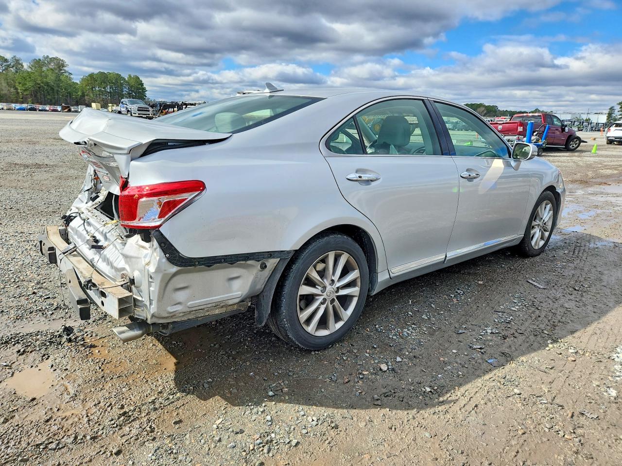2011 Lexus Es 350 Silver vin: JTHBK1EG3B2451797