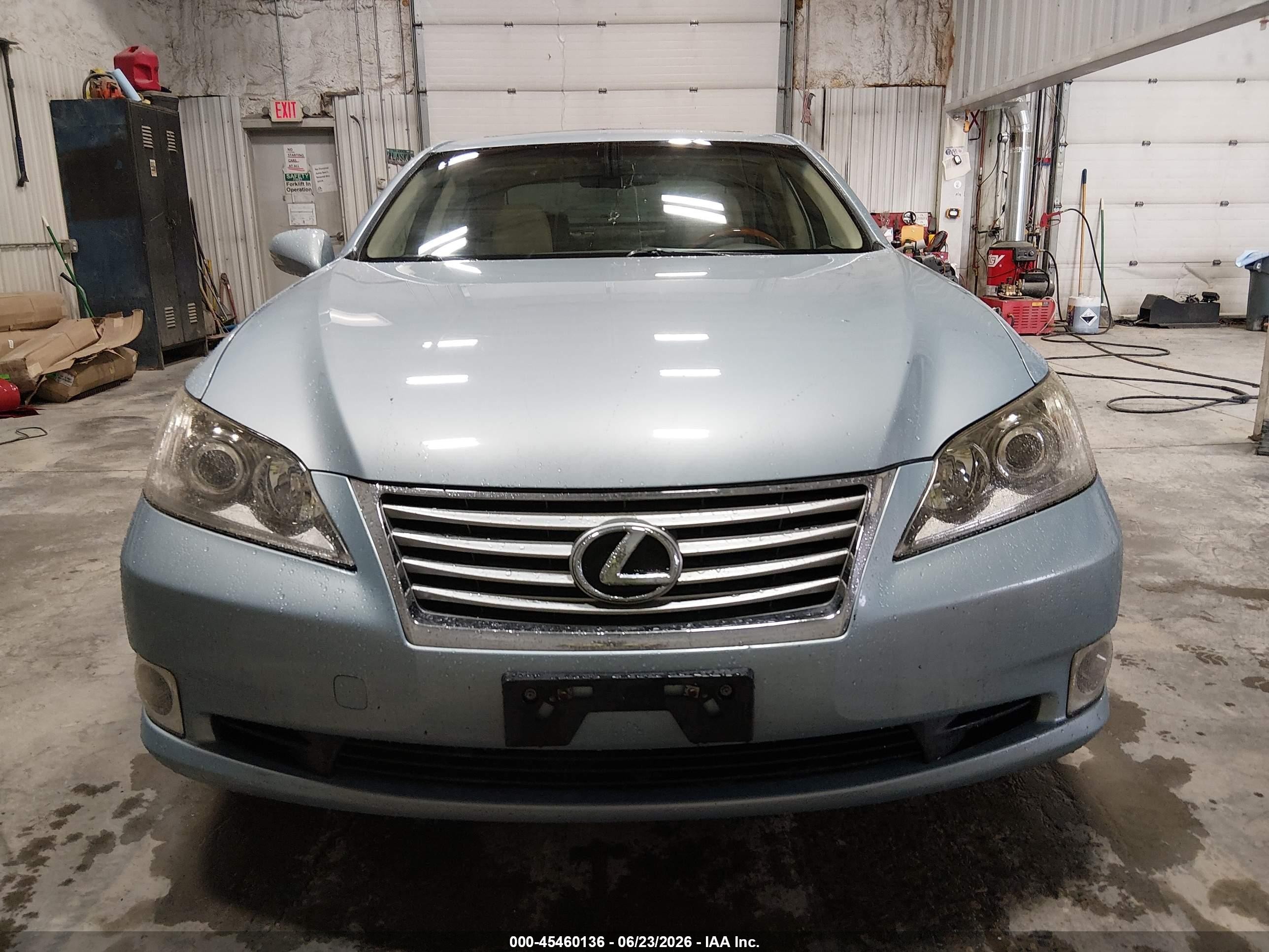 2011 Lexus Es 350   Blue vin: JTHBK1EG3B2454182