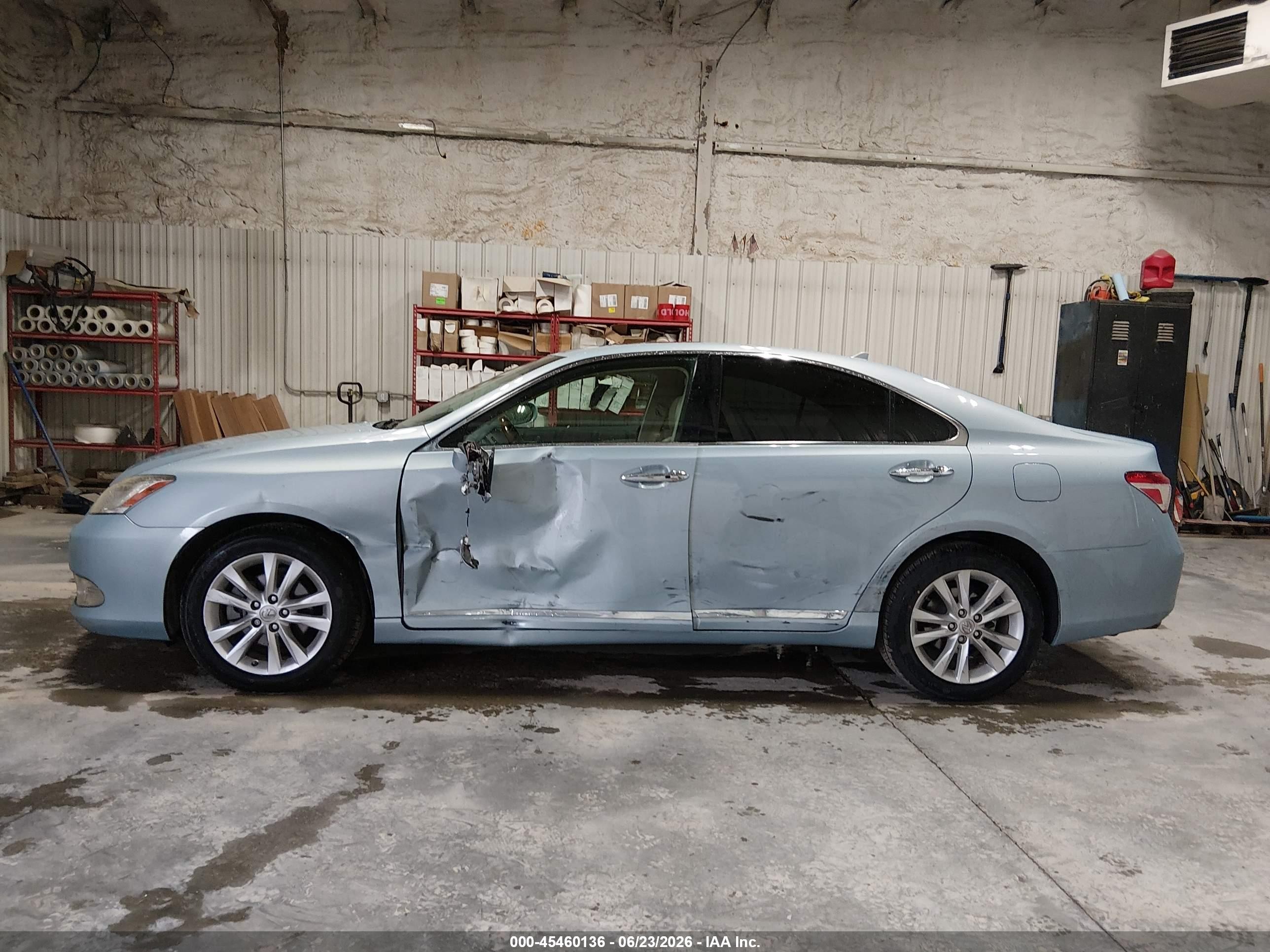 2011 Lexus Es 350   Blue vin: JTHBK1EG3B2454182