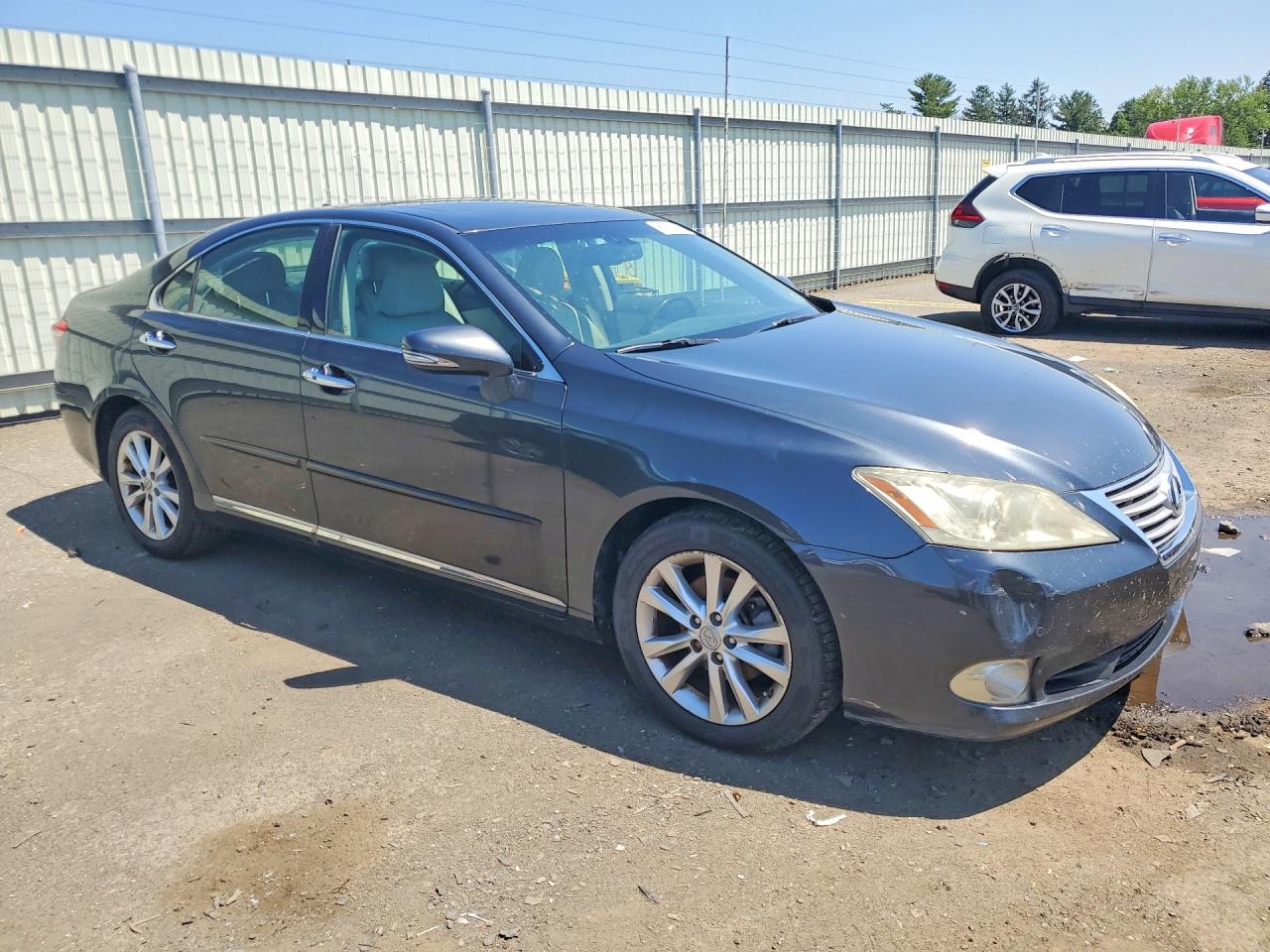 2011 Lexus Es 350 Серый vin: JTHBK1EG3B2457745