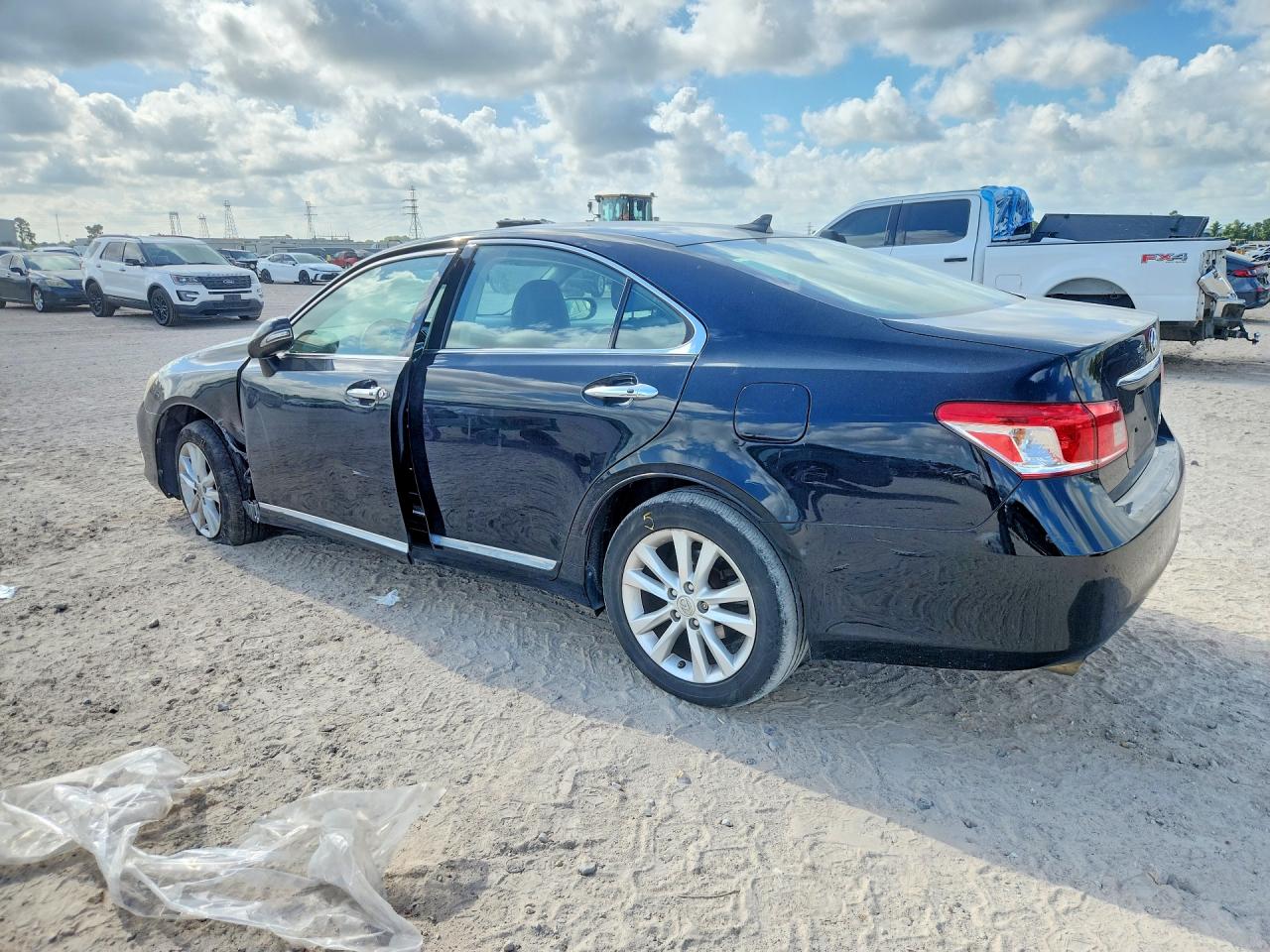 2011 Lexus Es 350 Черный vin: JTHBK1EG3B2464646