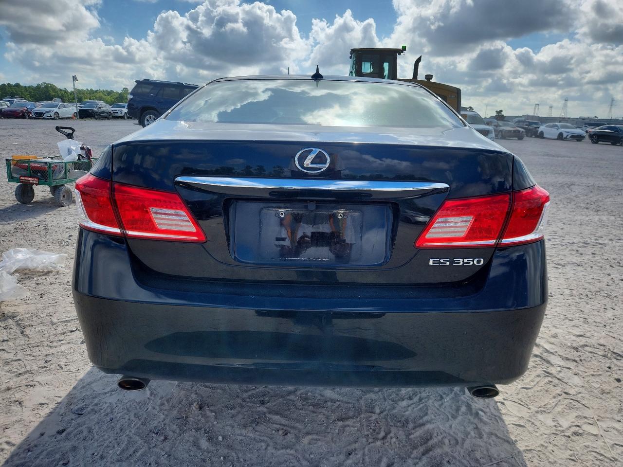 2011 Lexus Es 350 Черный vin: JTHBK1EG3B2464646