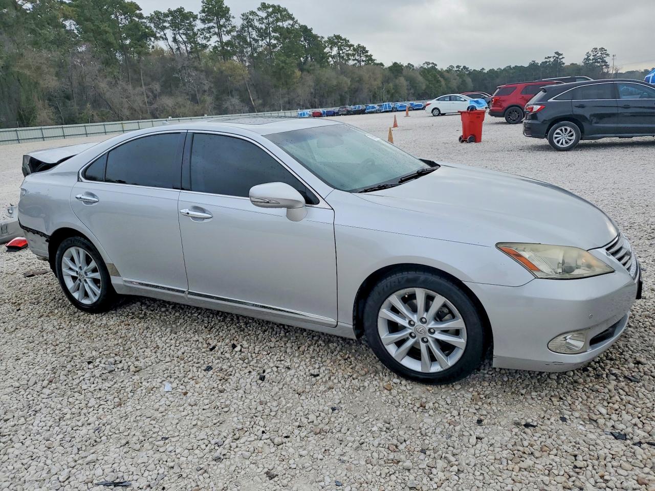 2011 Lexus Es 350 Base Silver vin: JTHBK1EG3B2465540
