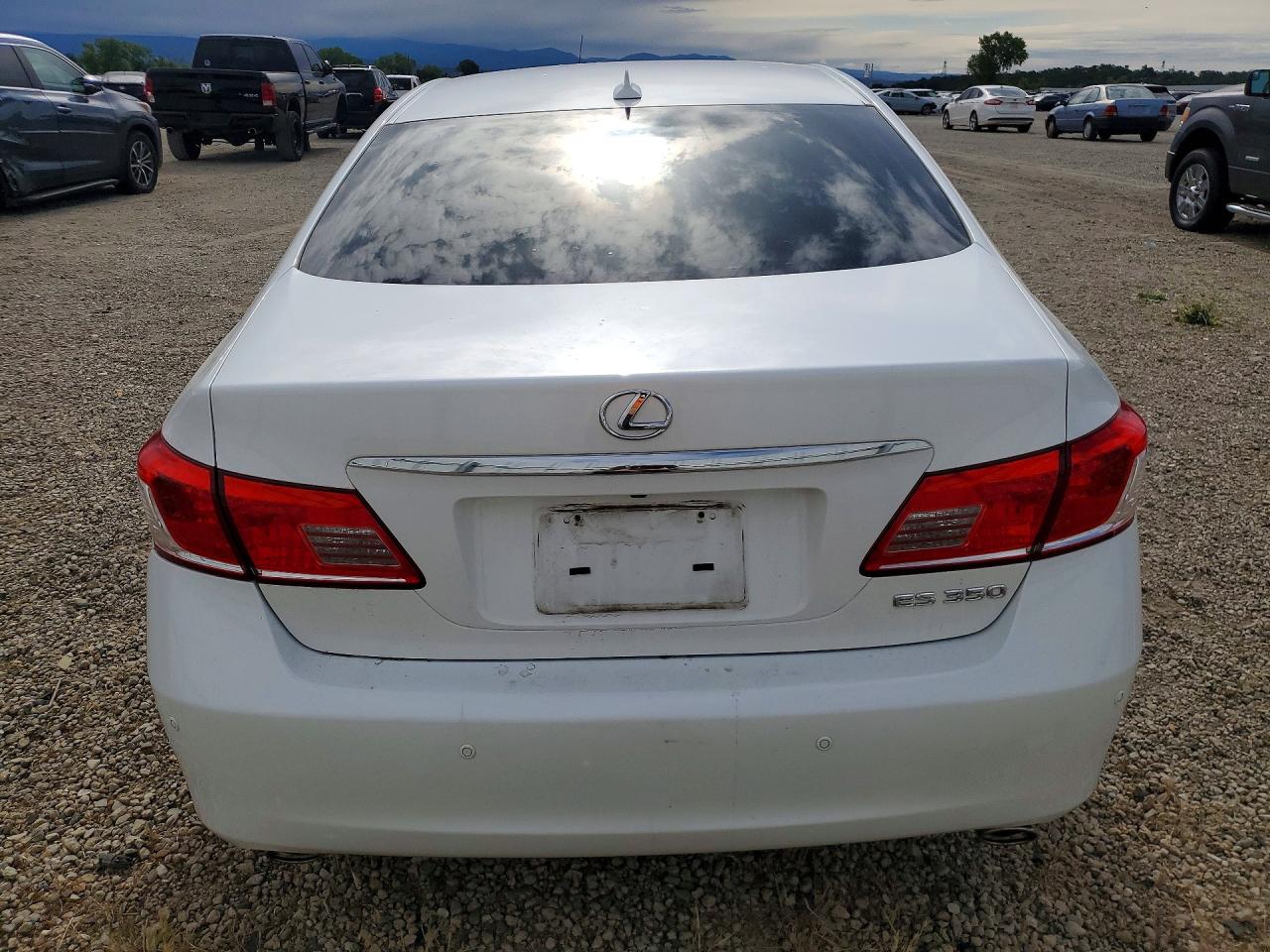 2011 Lexus Es 350 White vin: JTHBK1EG3B2467384