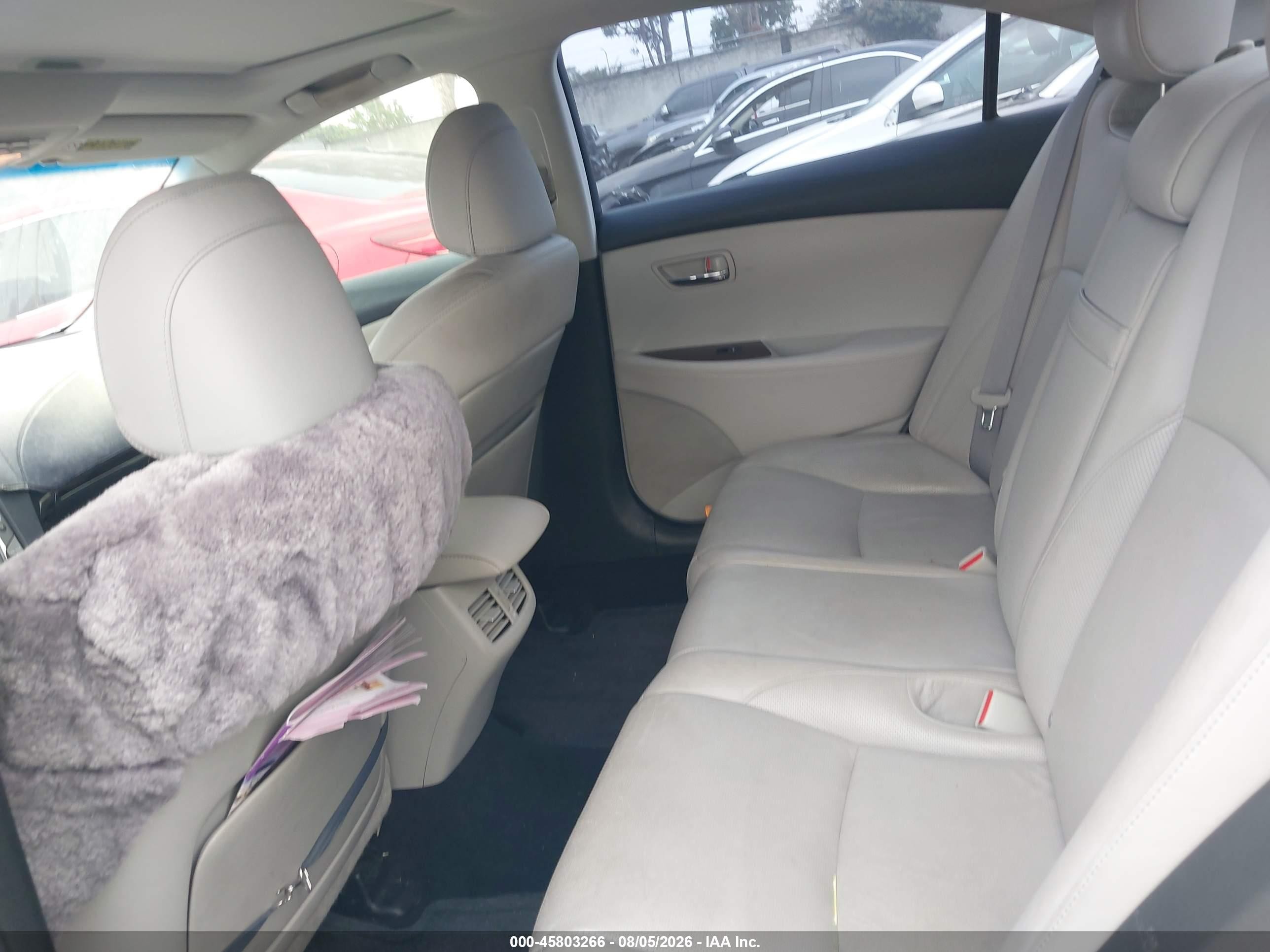 2011 Lexus Es 350   White vin: JTHBK1EG3B2469703