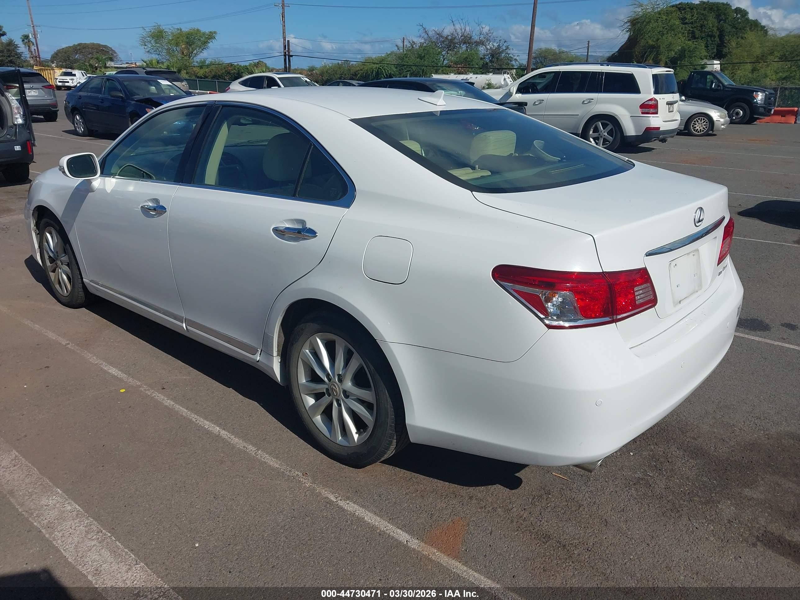 2012 Lexus Es 350 White vin: JTHBK1EG3C2475132