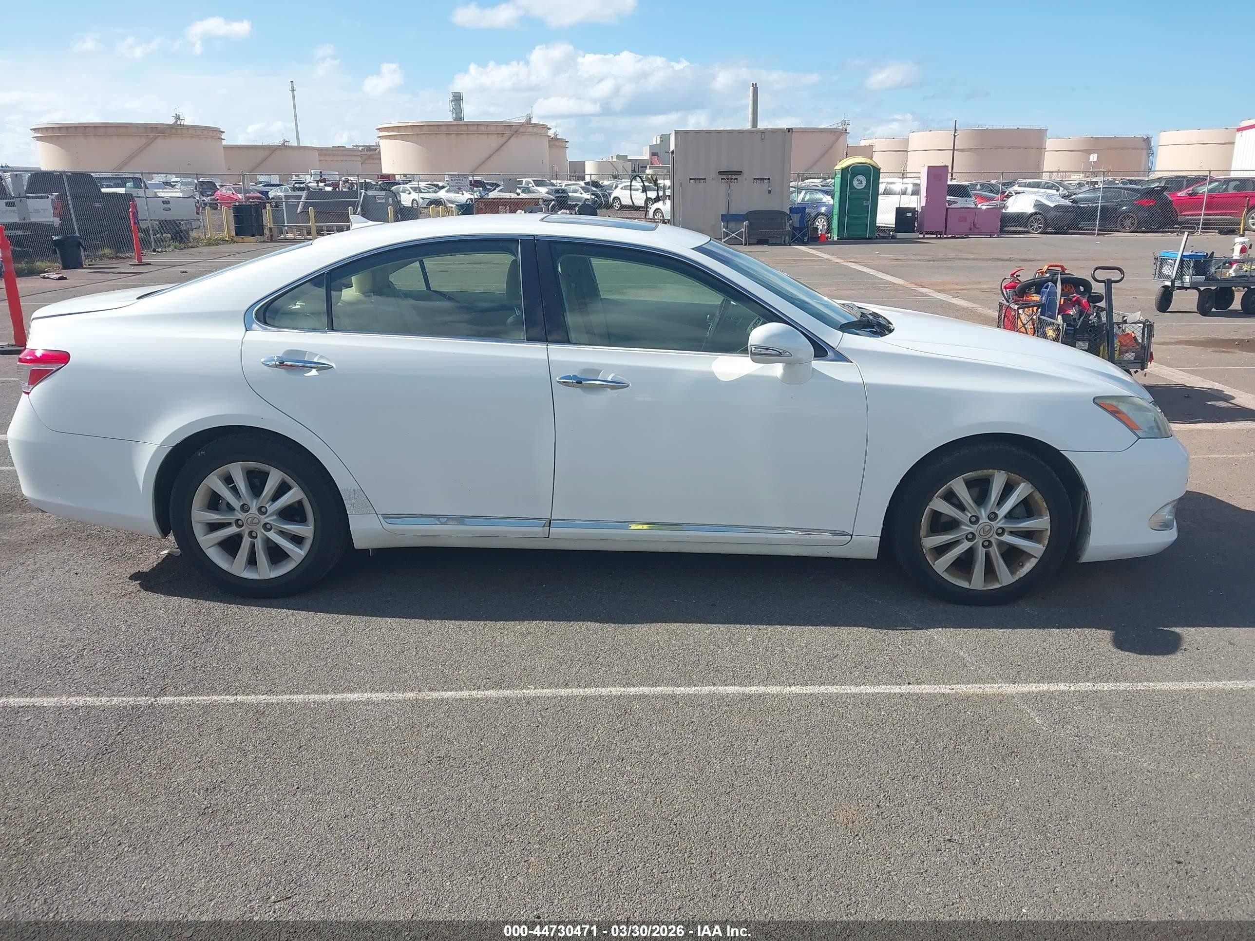 2012 Lexus Es 350 White vin: JTHBK1EG3C2475132
