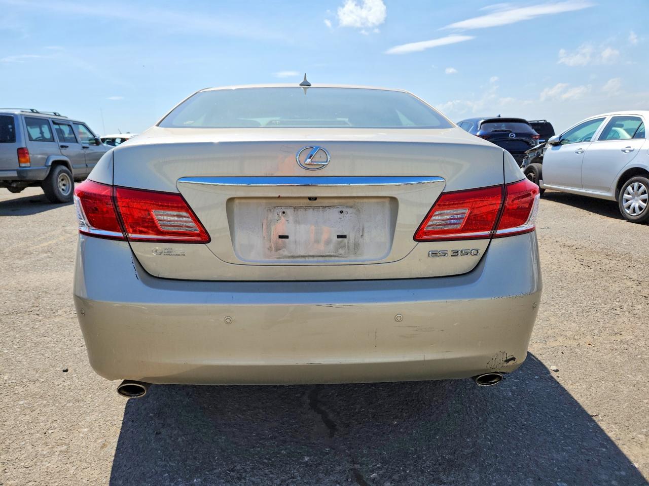 2012 Lexus Es 350 Cream vin: JTHBK1EG3C2500269