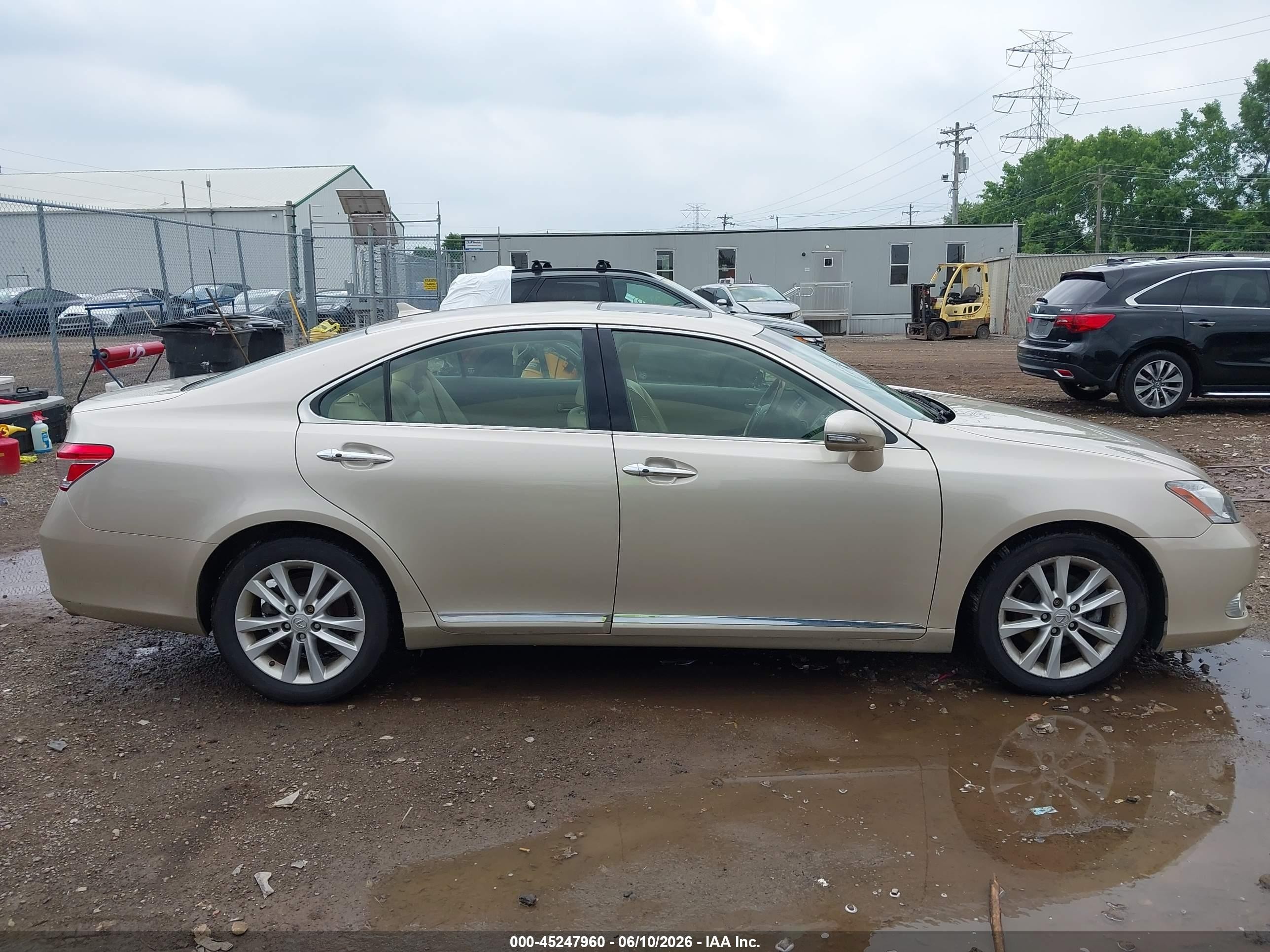 2012 Lexus Es 350   Tan vin: JTHBK1EG3C2504225
