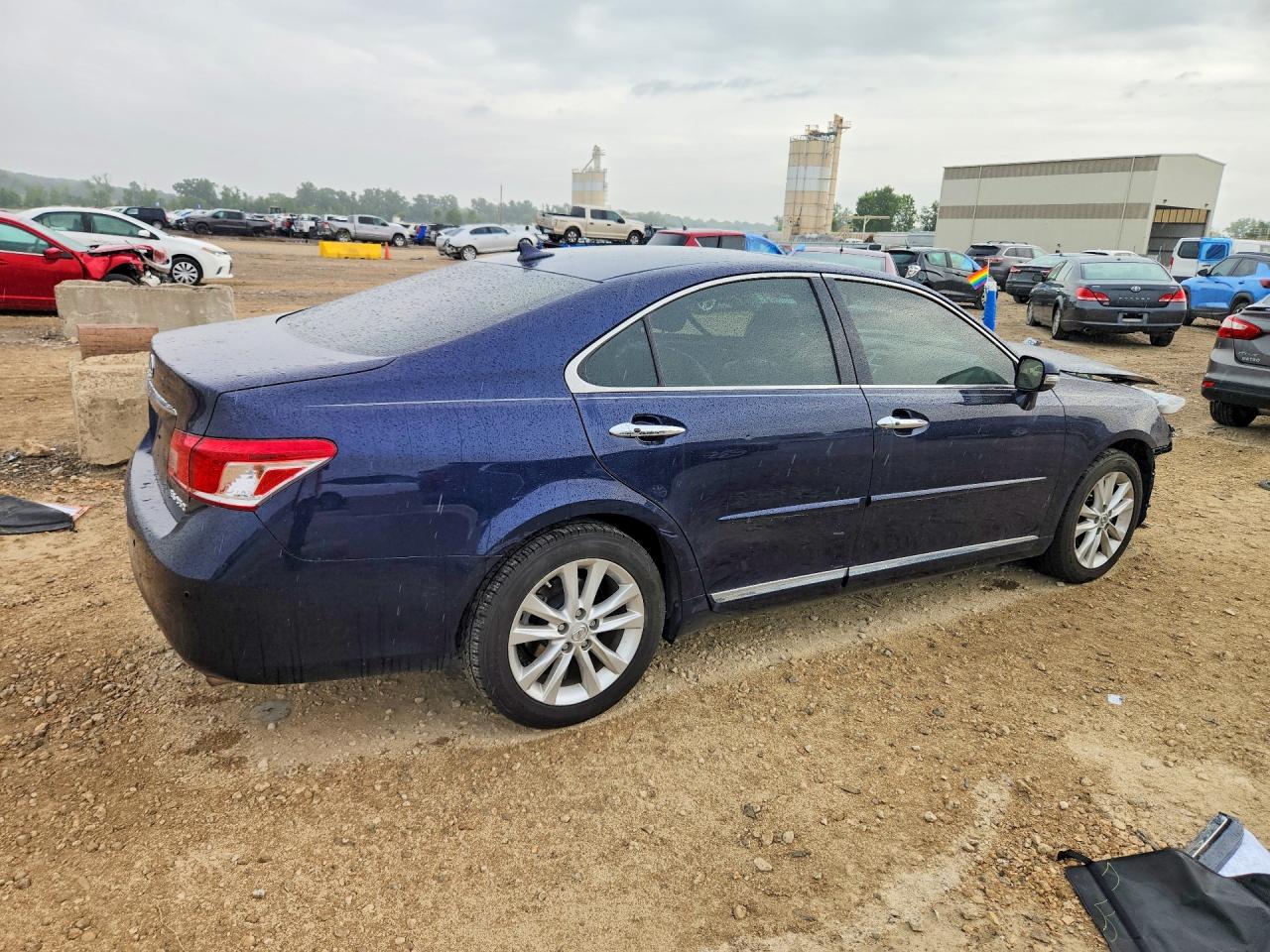 2012 Lexus Es 350 Blue vin: JTHBK1EG3C2505908