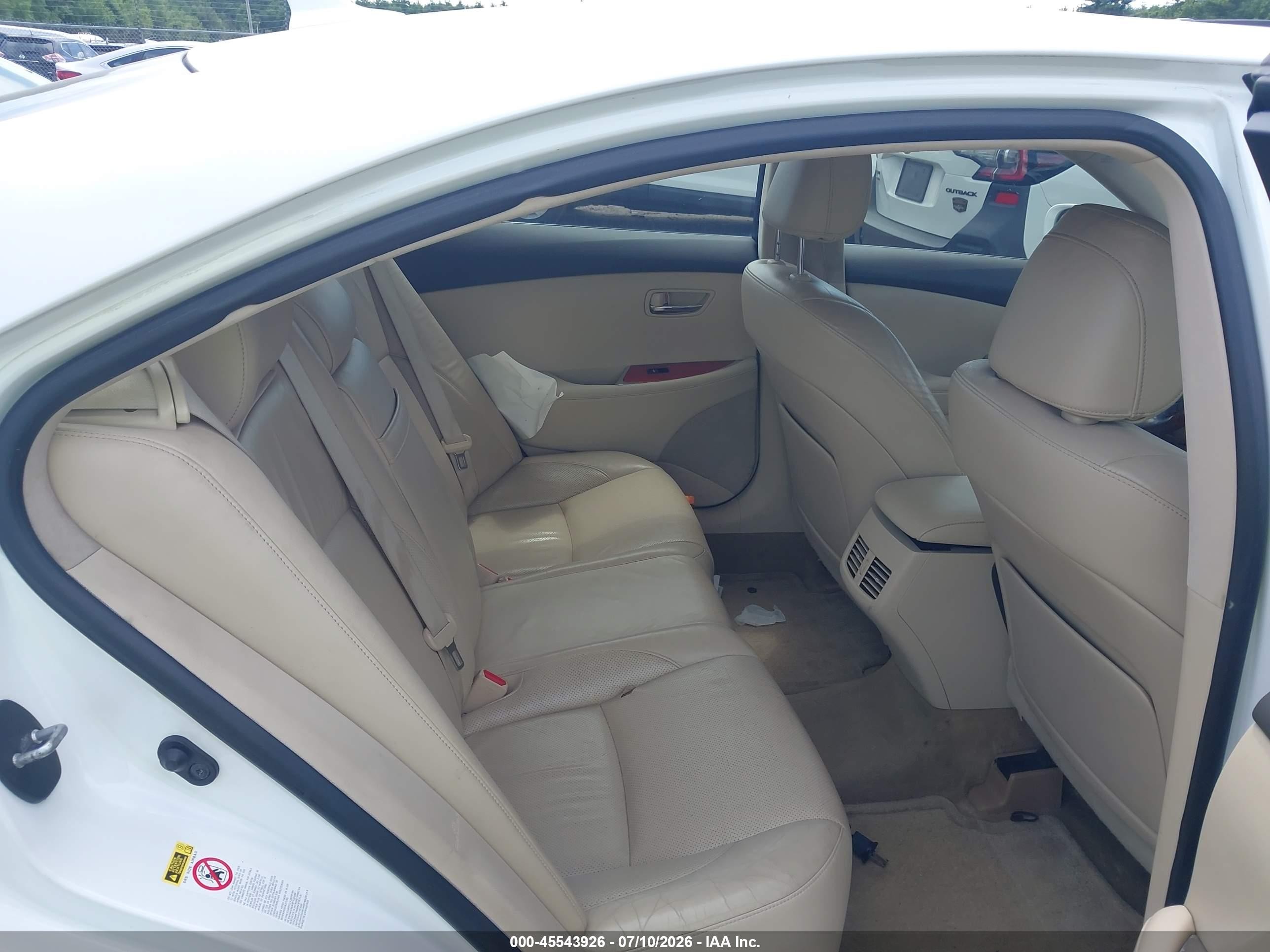 2012 Lexus Es 350   White vin: JTHBK1EG3C2508016