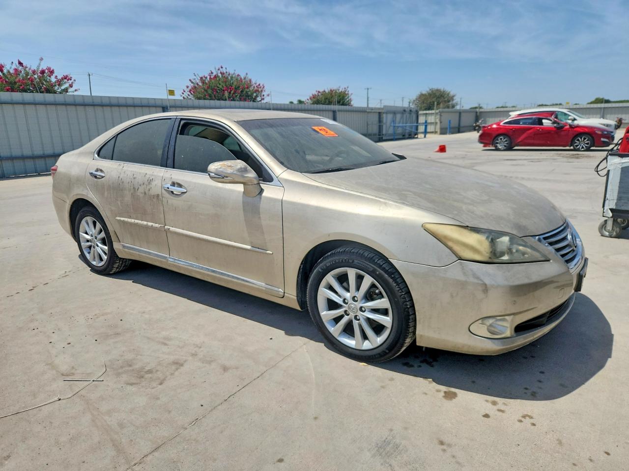 2012 Lexus Es 350 Cream vin: JTHBK1EG3C2512177