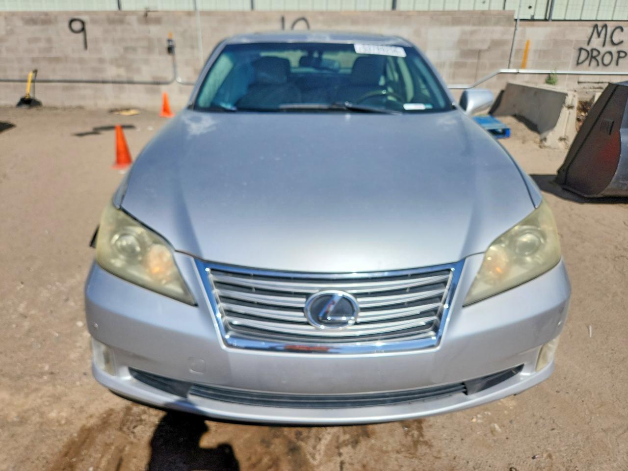 2010 Lexus Es 350 Silver vin: JTHBK1EG4A2347950