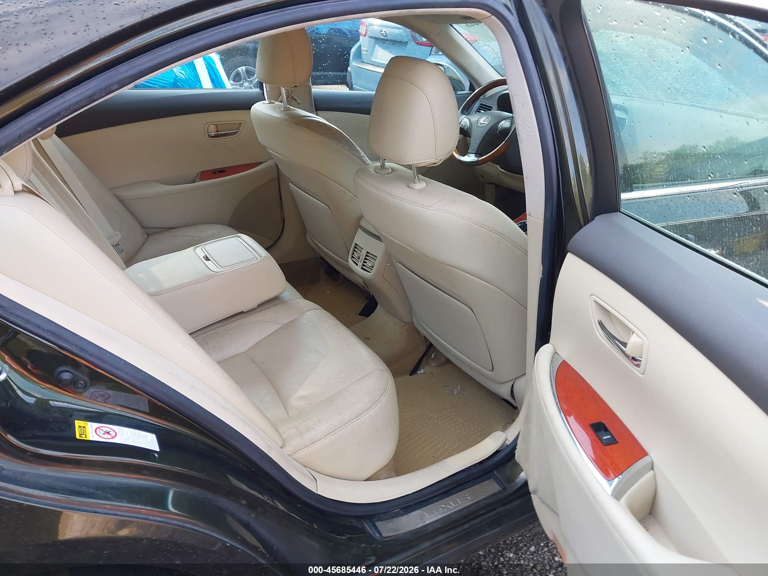 2010 Lexus Es 350   Green vin: JTHBK1EG4A2353702
