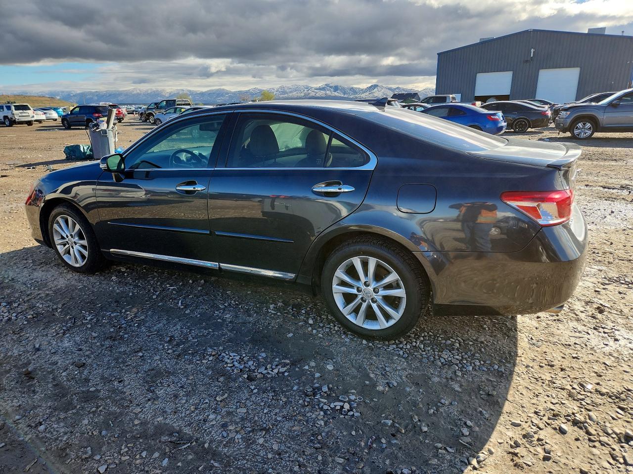 2011 Lexus Es 350 Base Charcoal vin: JTHBK1EG4B2427914