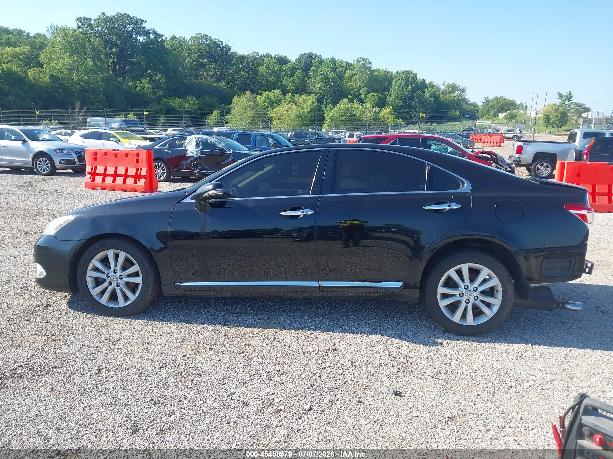 2011 Lexus Es 350   Black vin: JTHBK1EG4B2436306