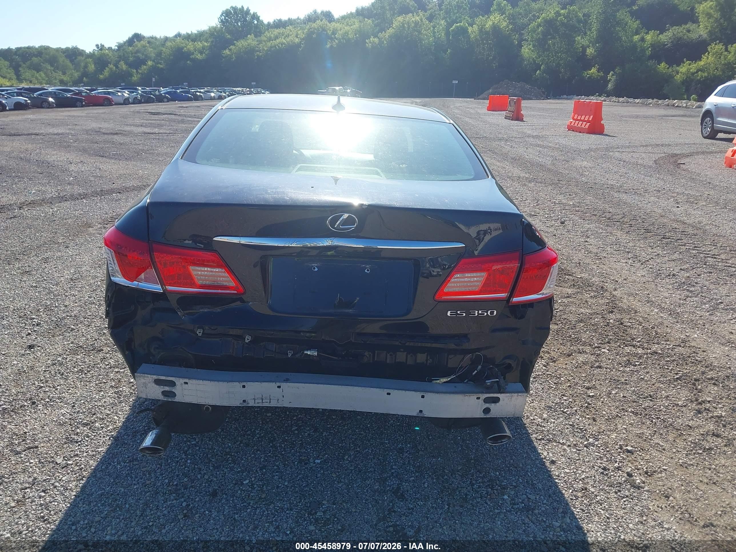 2011 Lexus Es 350   Black vin: JTHBK1EG4B2436306