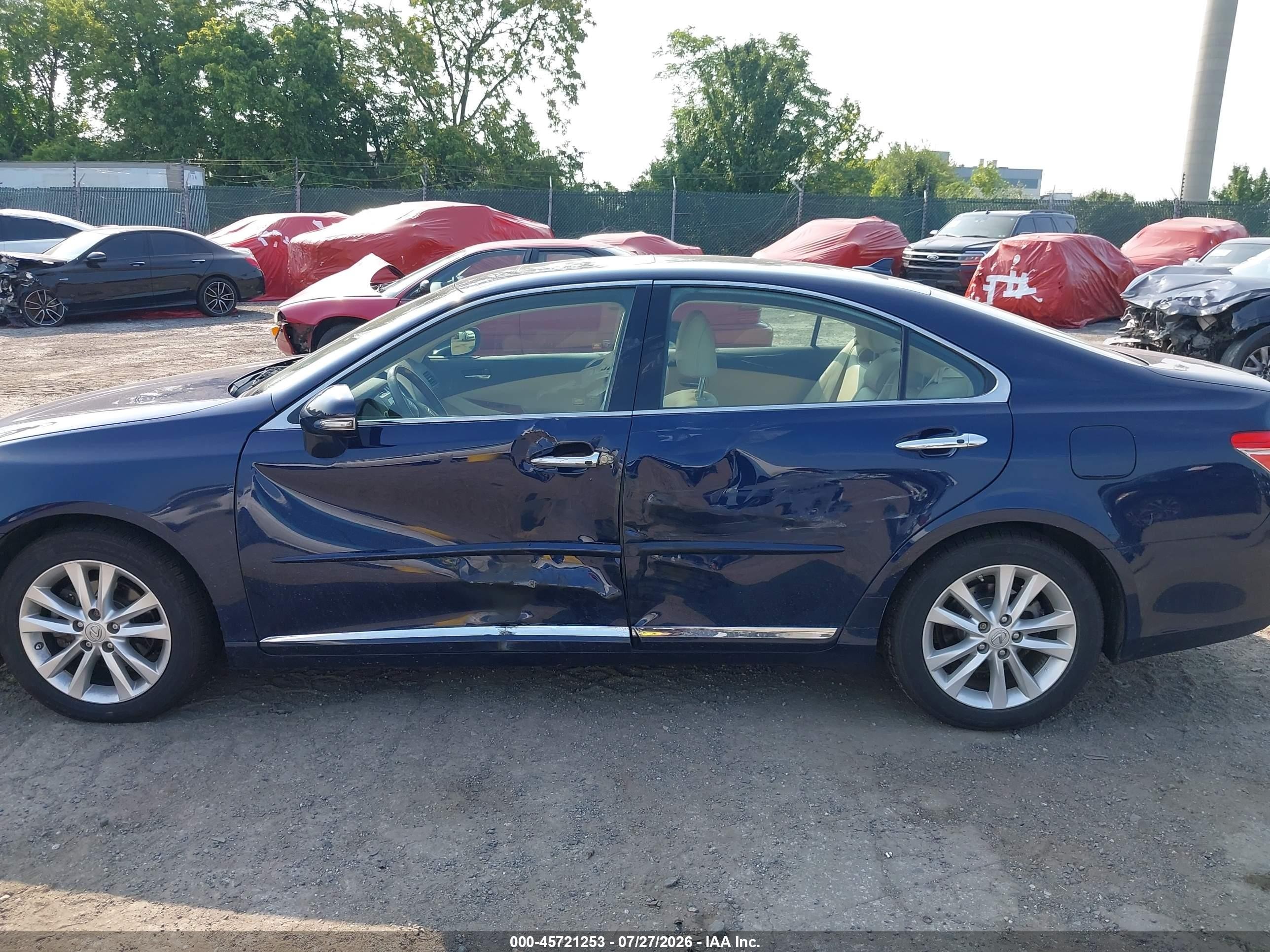 2011 Lexus Es 350 Blue vin: JTHBK1EG4B2441019