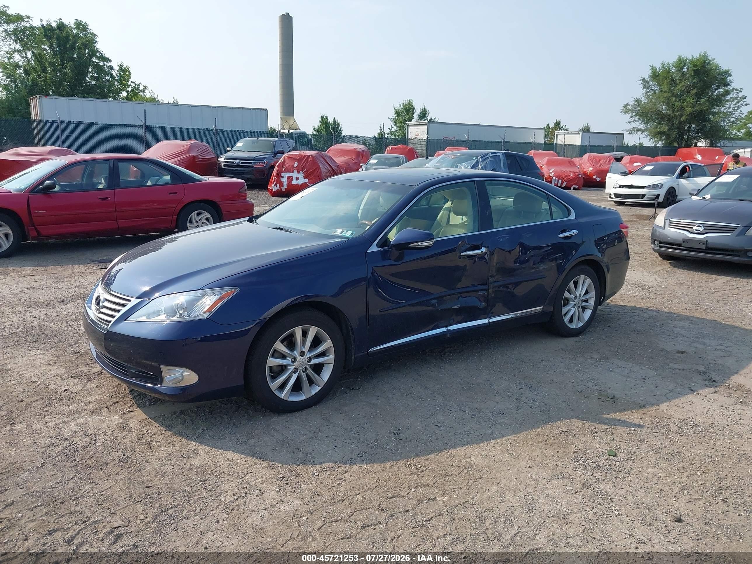 2011 Lexus Es 350 Blue vin: JTHBK1EG4B2441019