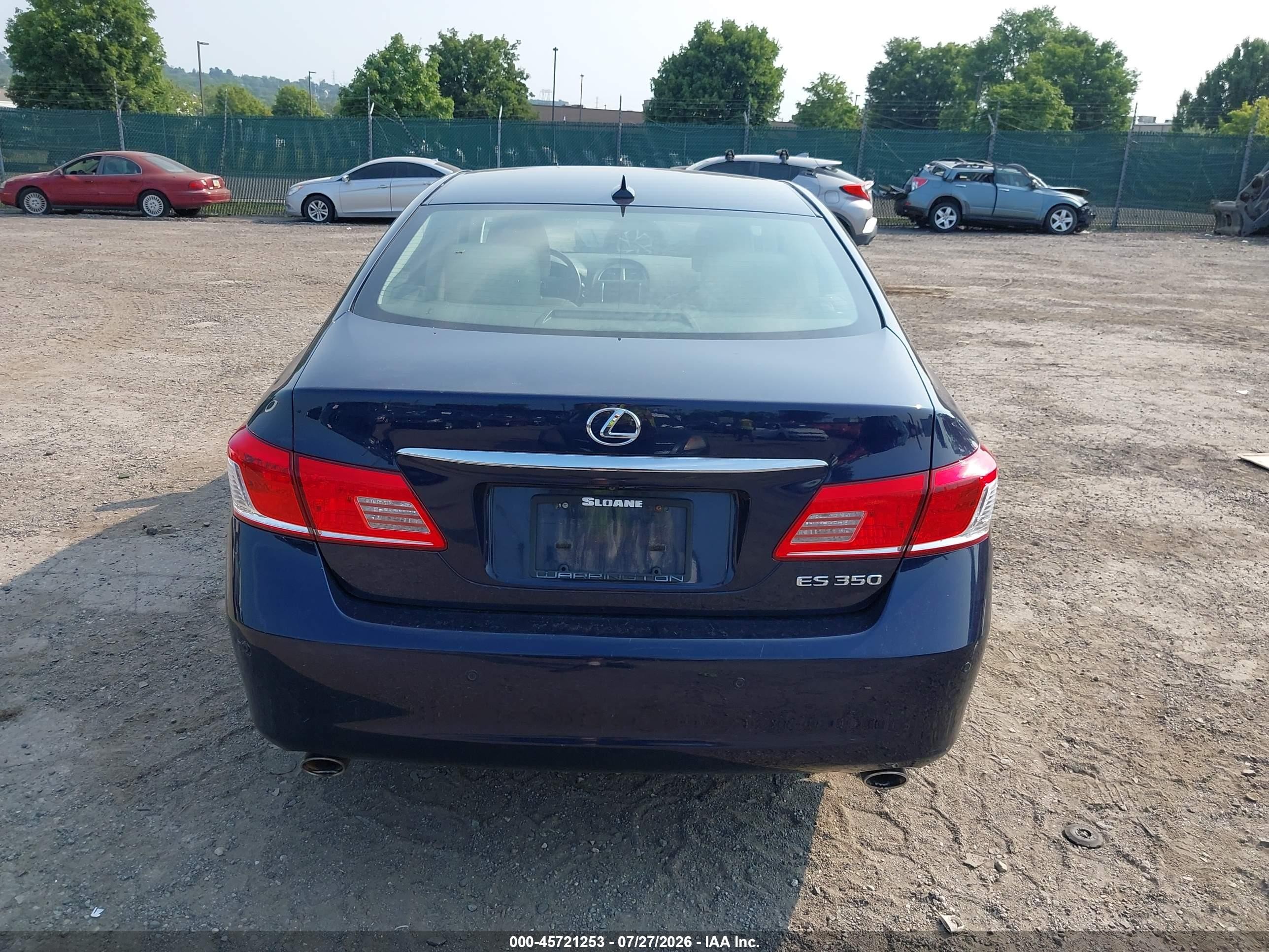 2011 Lexus Es 350 Blue vin: JTHBK1EG4B2441019